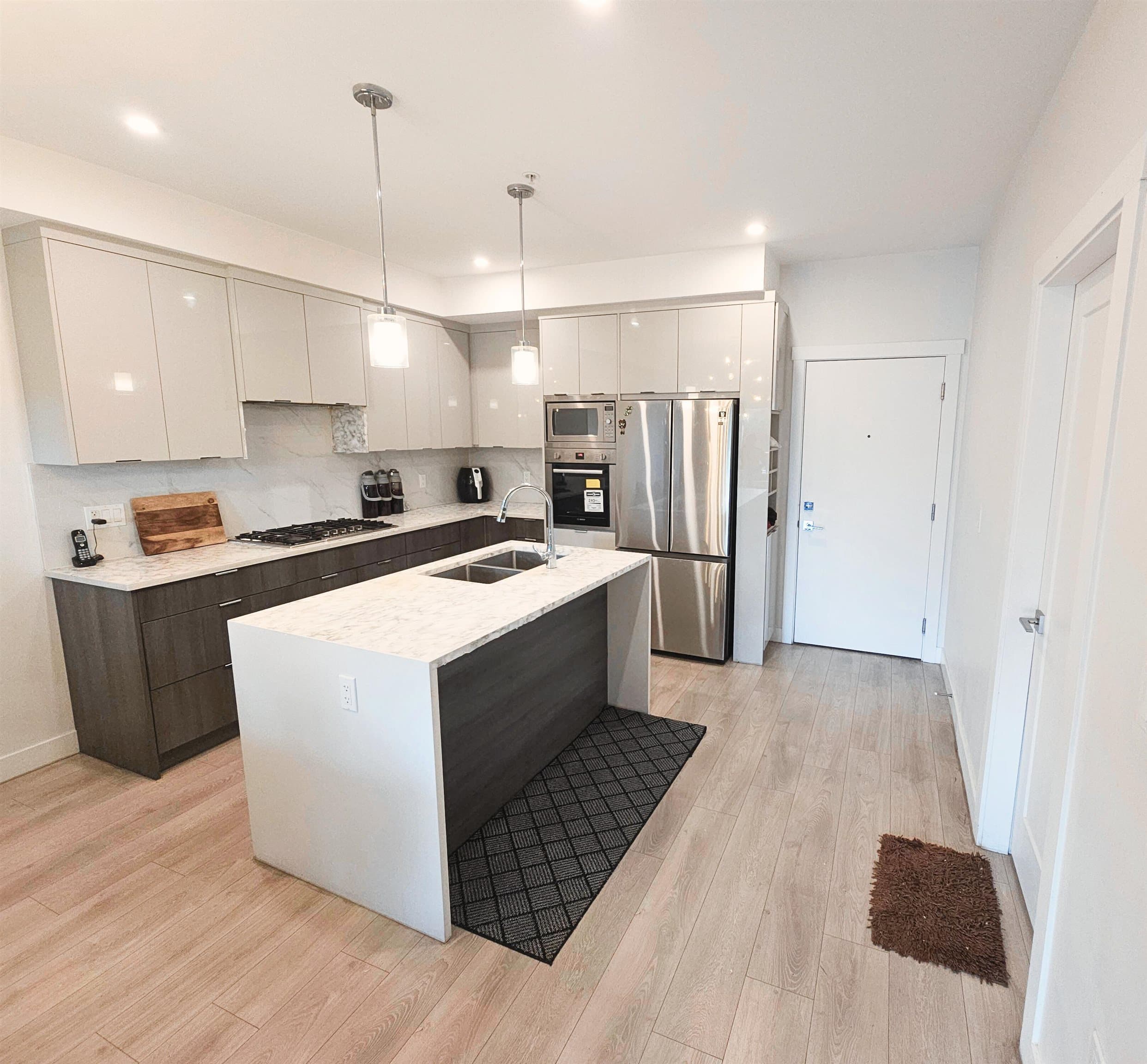 B301 - 14438 72 Avenue, Surrey, V3S 2E7 — photo 4