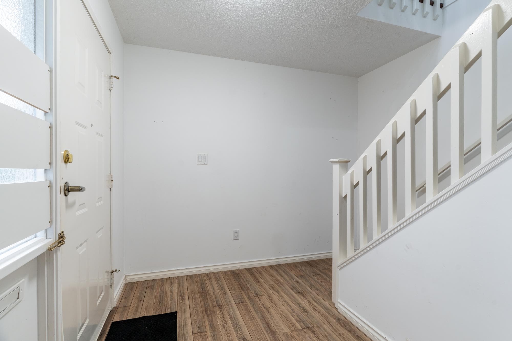 3254 Mayne Crescent, Coquitlam, V3E 1E1 — photo 5
