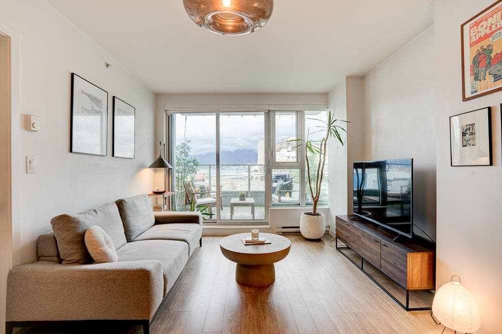 201 - 983 E Hastings Street, Vancouver