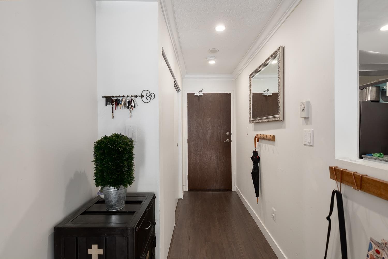 304 - 1352 W 10th Avenue, Vancouver, V6H 1J6 — photo 3