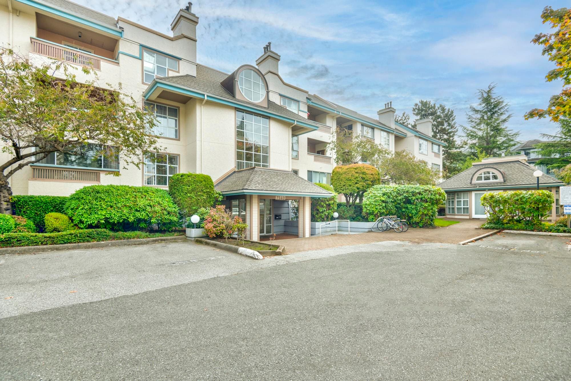 204 - 7540 Minoru Boulevard, Richmond, V6Y 1Z5 — photo 3
