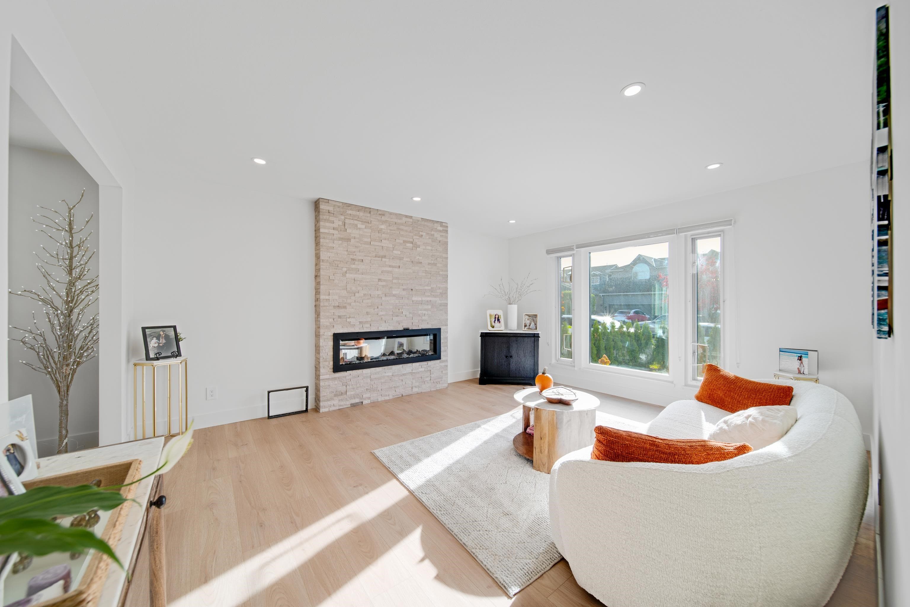 22683 Fraserbank Crescent, Richmond, V6V 2L8 — photo 4