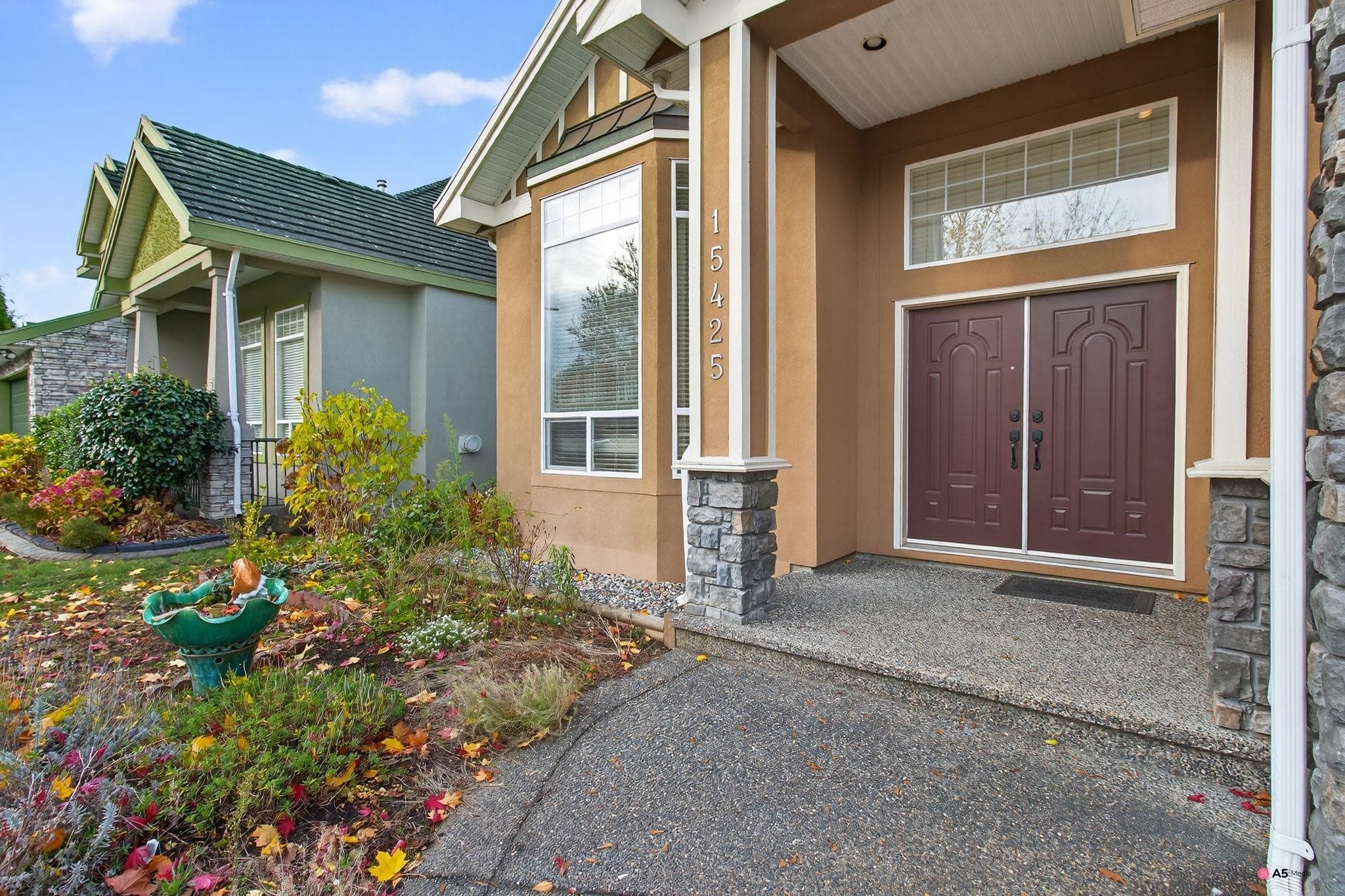 15425 111 Avenue, Surrey, V3R 0W6 — photo 4