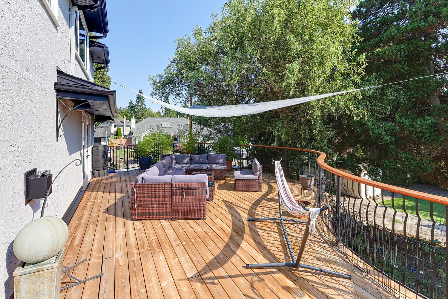 16124 9 Avenue, Surrey, V4A 1A6 — photo 3