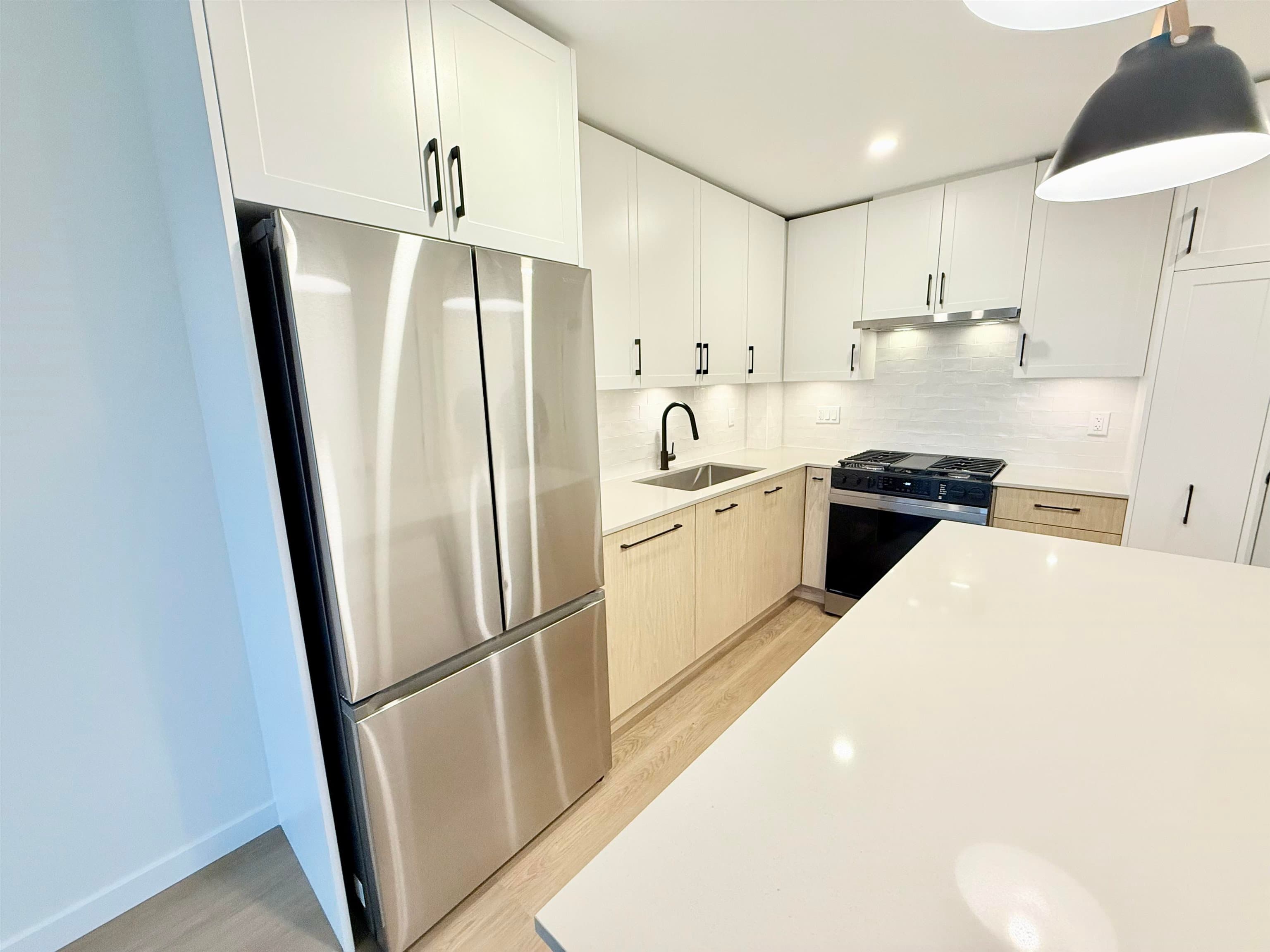 301 - 27215 Aldergrove Town Centre Drive, Langley, V4W 0E3 — photo 5