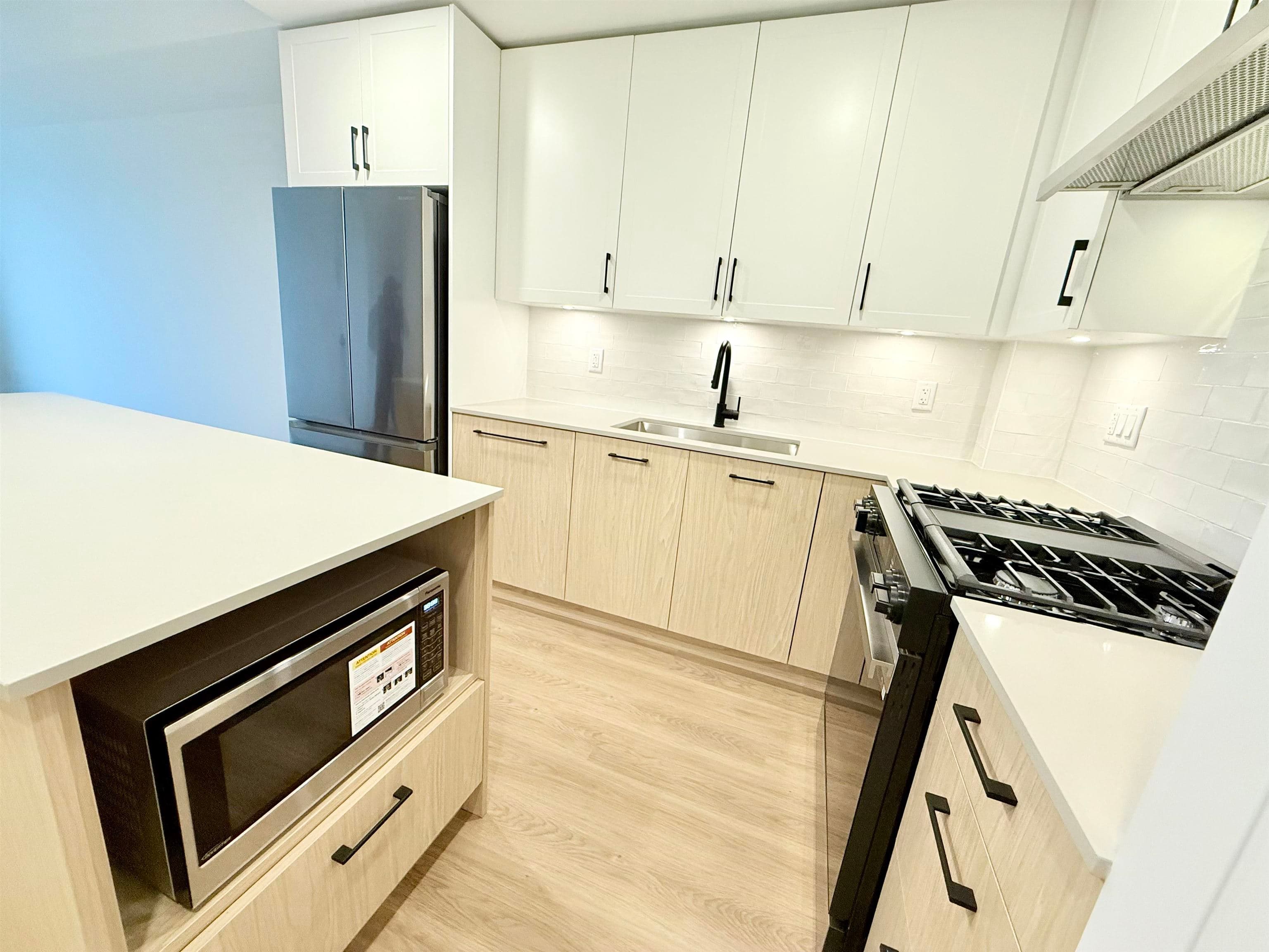 301 - 27215 Aldergrove Town Centre Drive, Langley, V4W 0E3 — photo 4