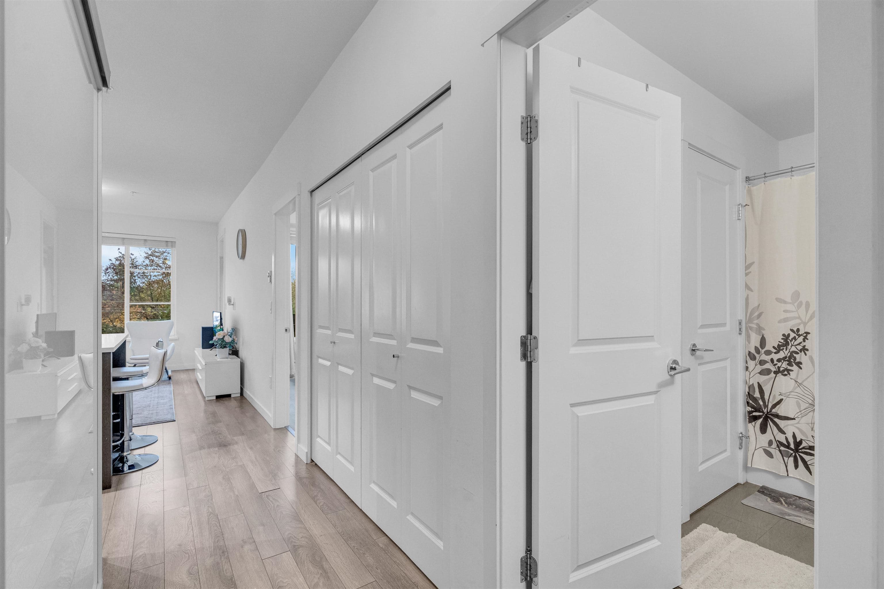 407 - 13623 81a Avenue, Surrey, V3W 3N7 — photo 4