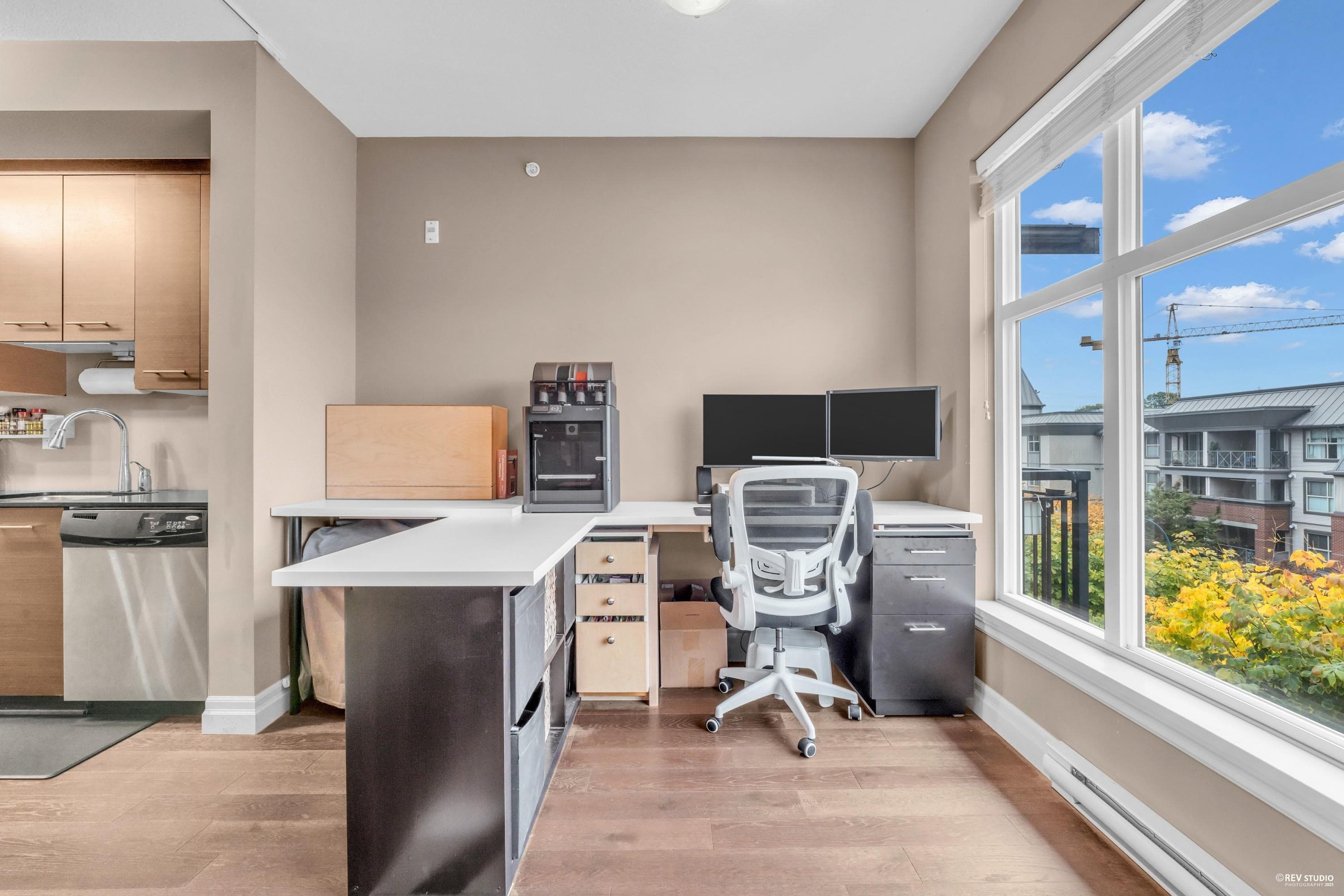 404 - 2343 Atkins Avenue, Port Coquitlam