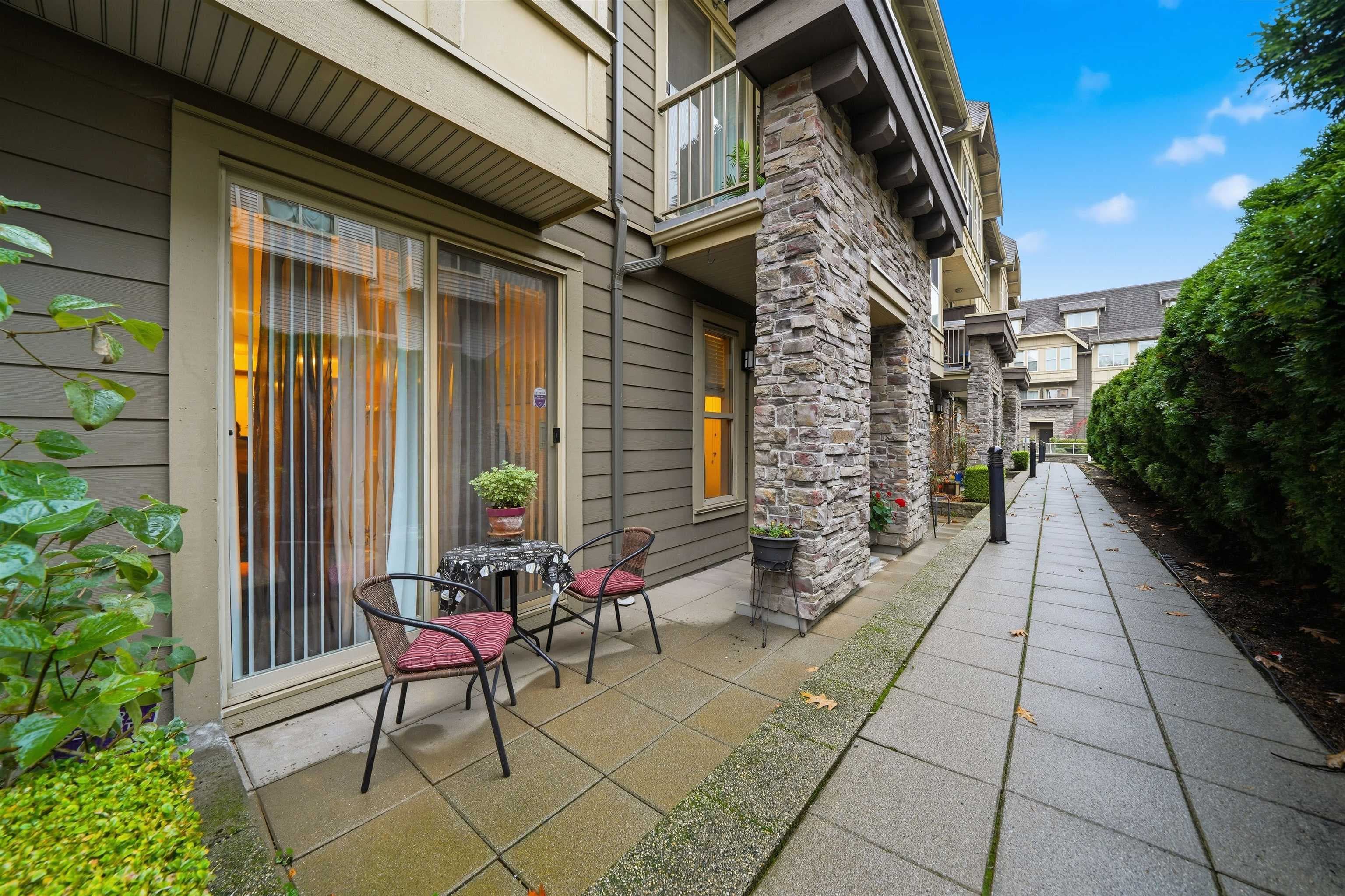 117 - 2108 Rowland Street, Port Coquitlam, V3C 0C1 — photo 2
