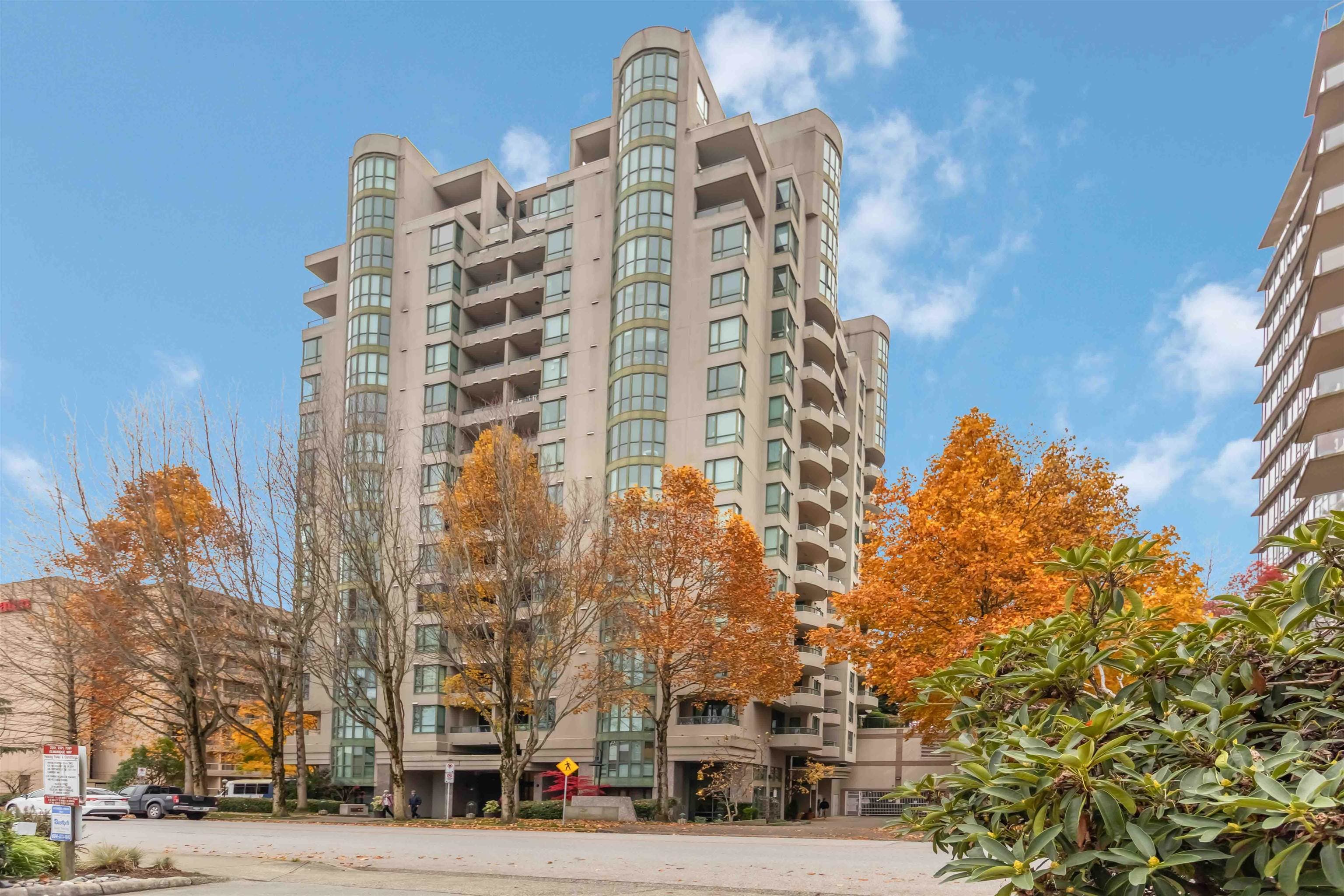 610 - 7380 Elmbridge Way, Richmond, V6X 4A1 — photo 1