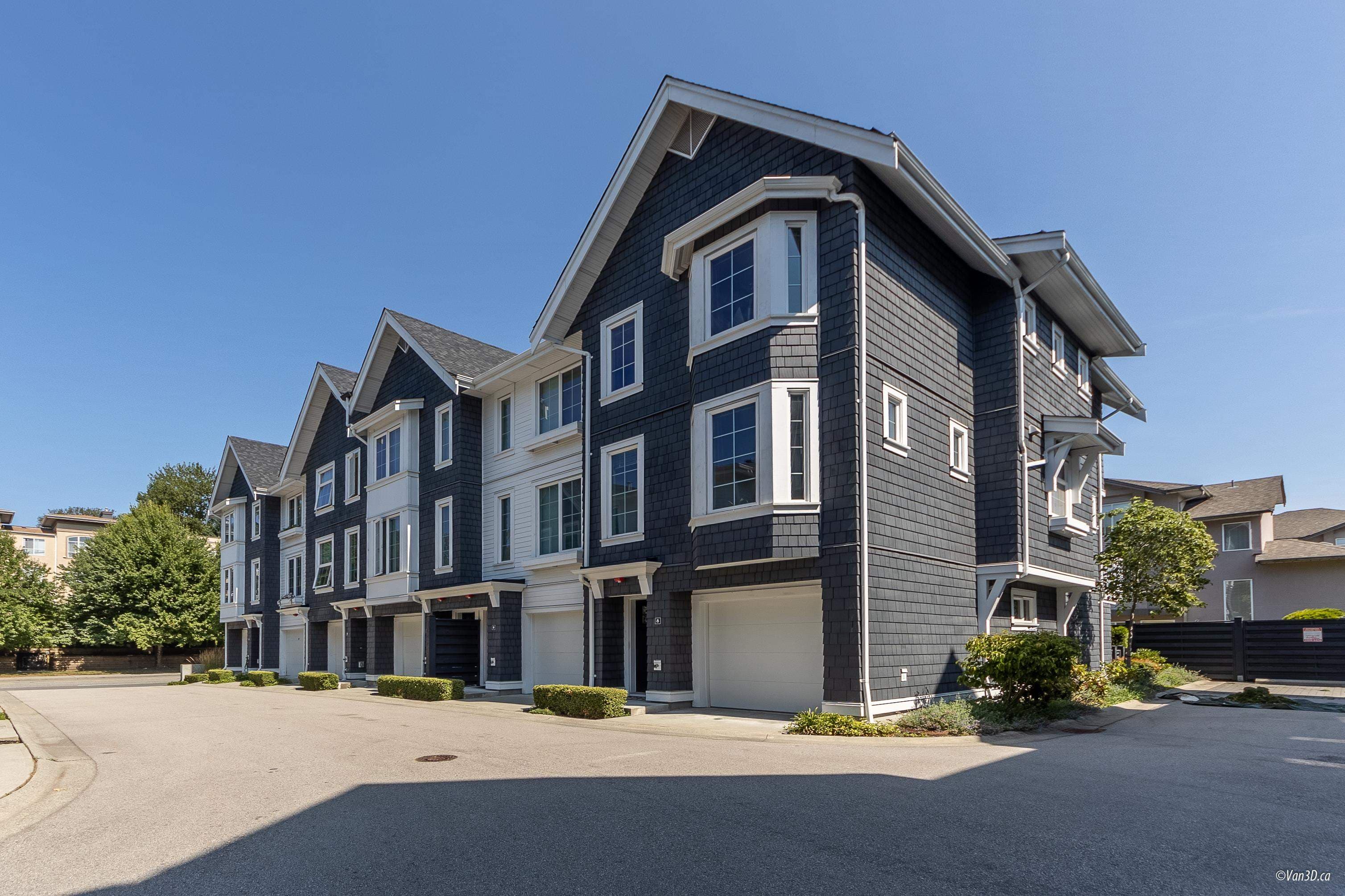 8 - 2560 Pitt River Road, Port Coquitlam