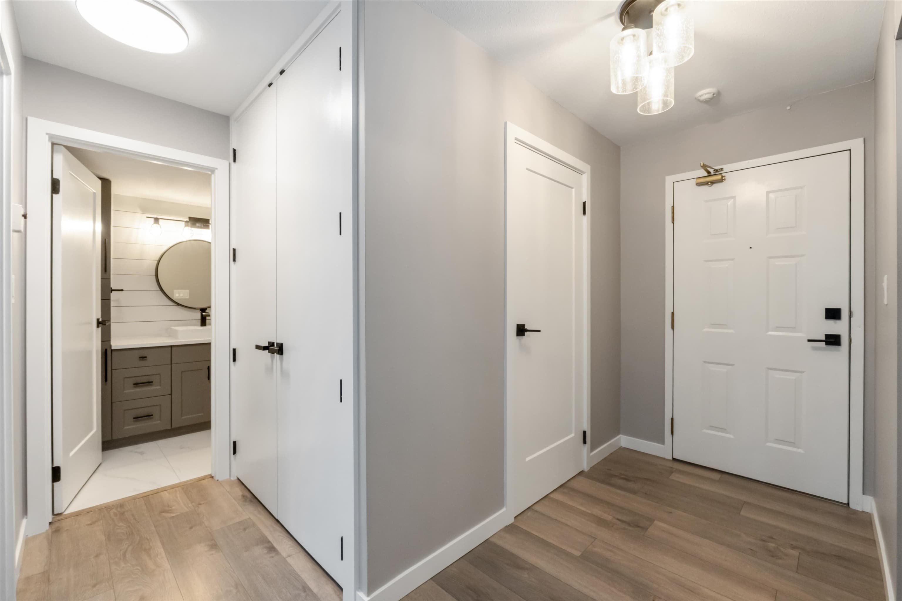 203 - 2567 Victoria Street, Abbotsford, V2T 2T4 — photo 5