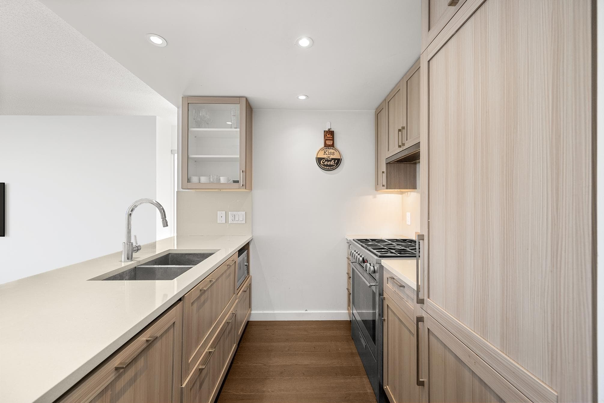 1507 - 5515 Boundary Road, Vancouver, V5R 0E3 — photo 1
