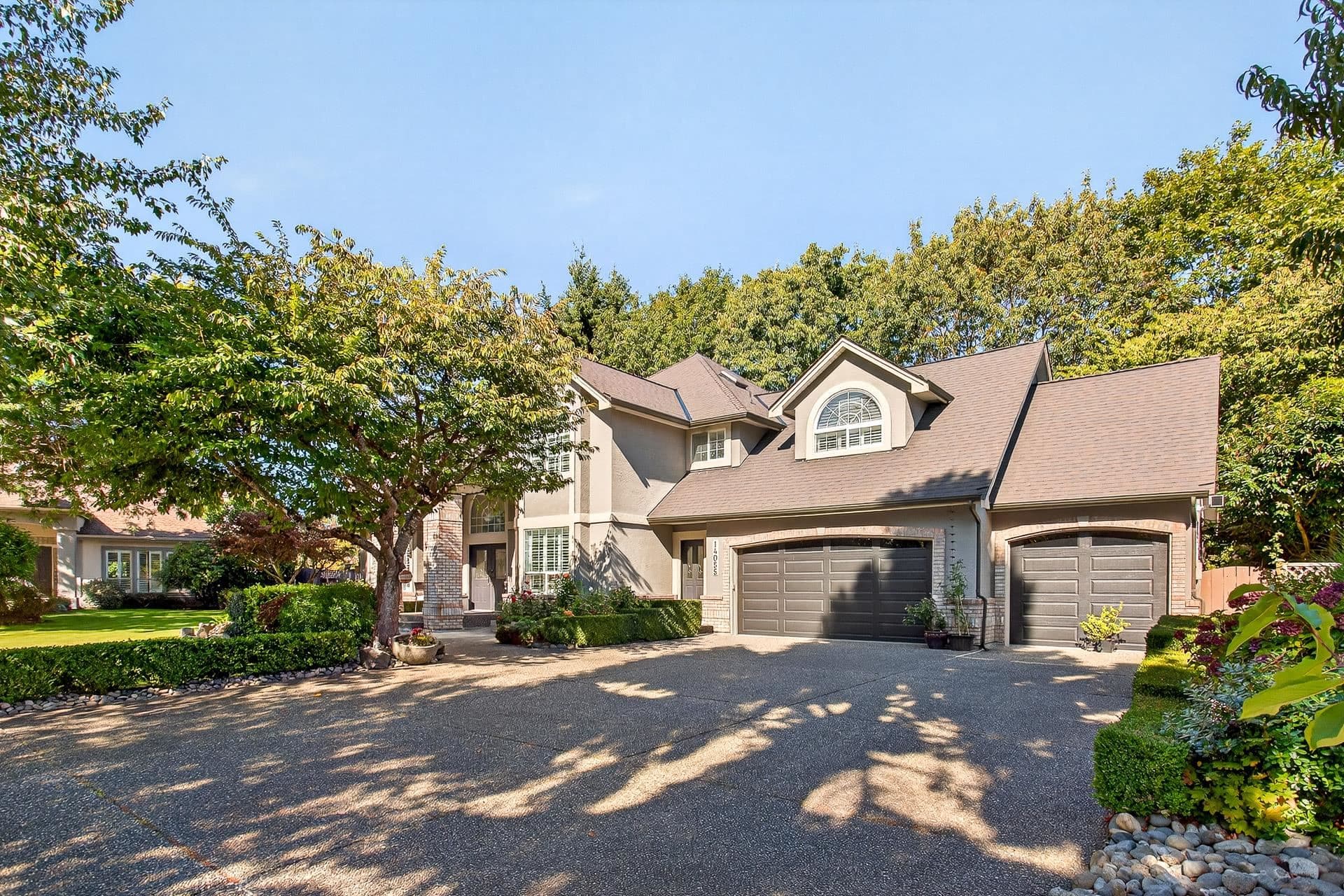 14055 29a Avenue, Surrey, V4P 2J8 — photo 2