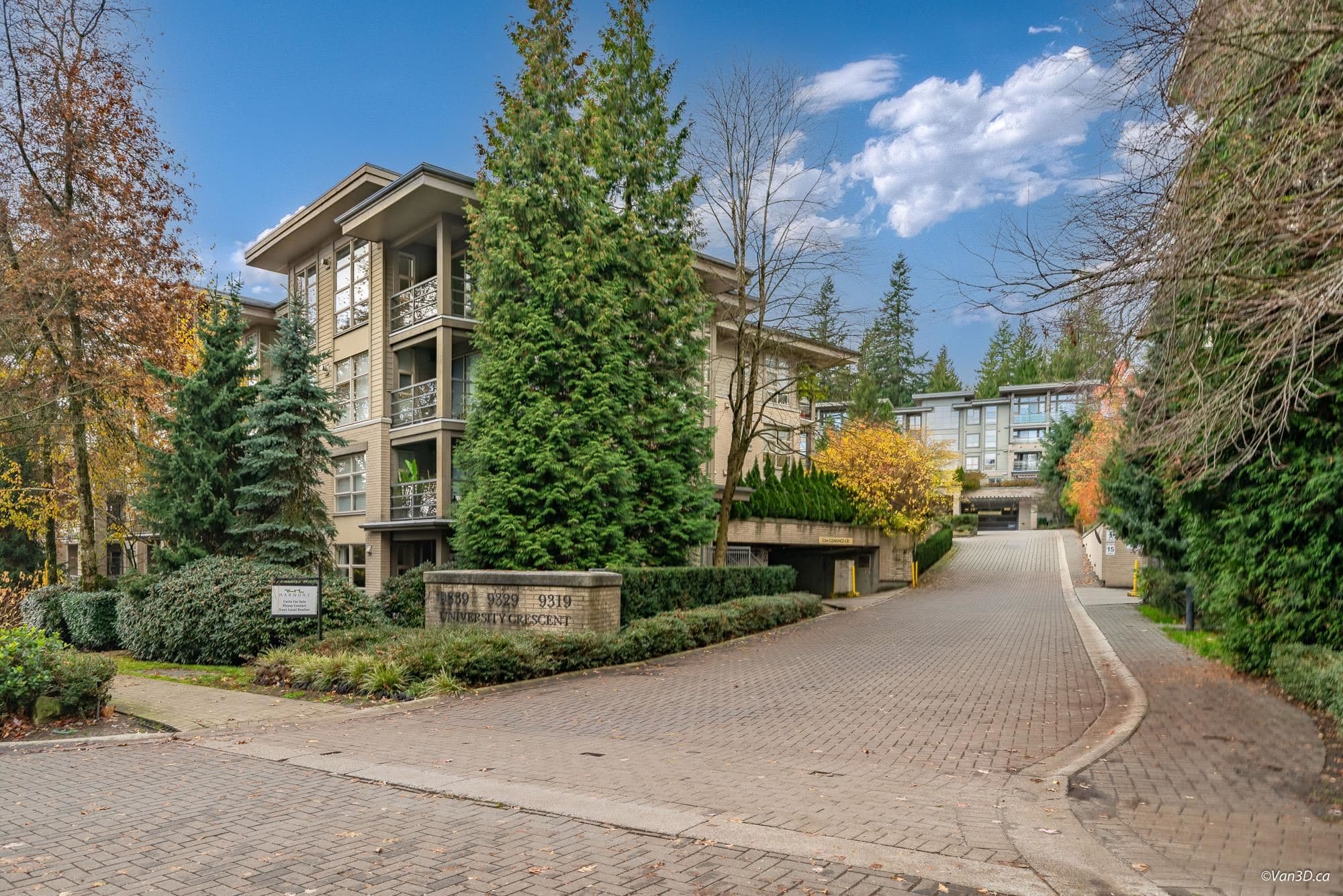 505 - 9339 University Crescent, Burnaby, V5A 4Y1 — photo 3