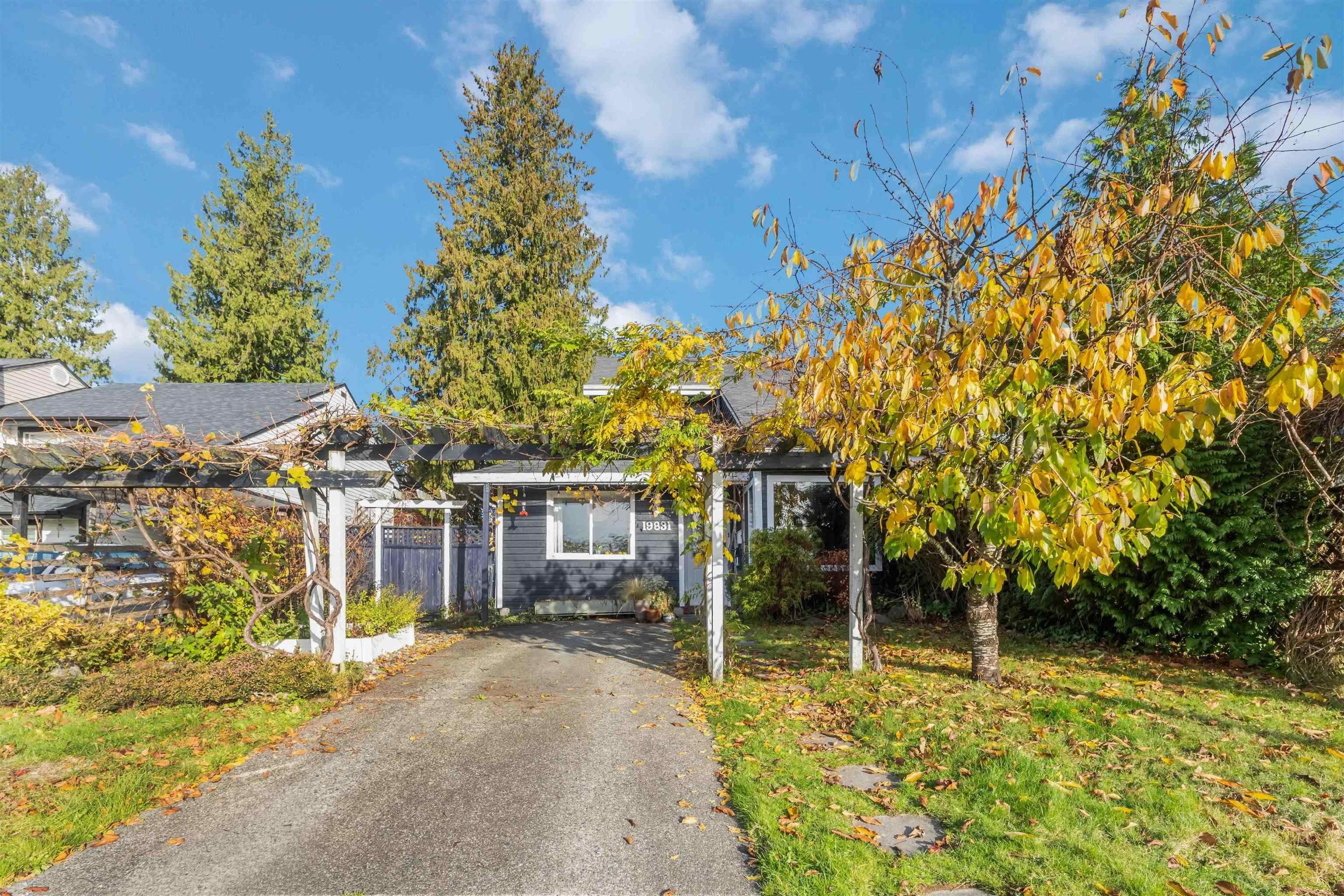 19831 53a Avenue, Langley, V3A 7B4 — photo 3