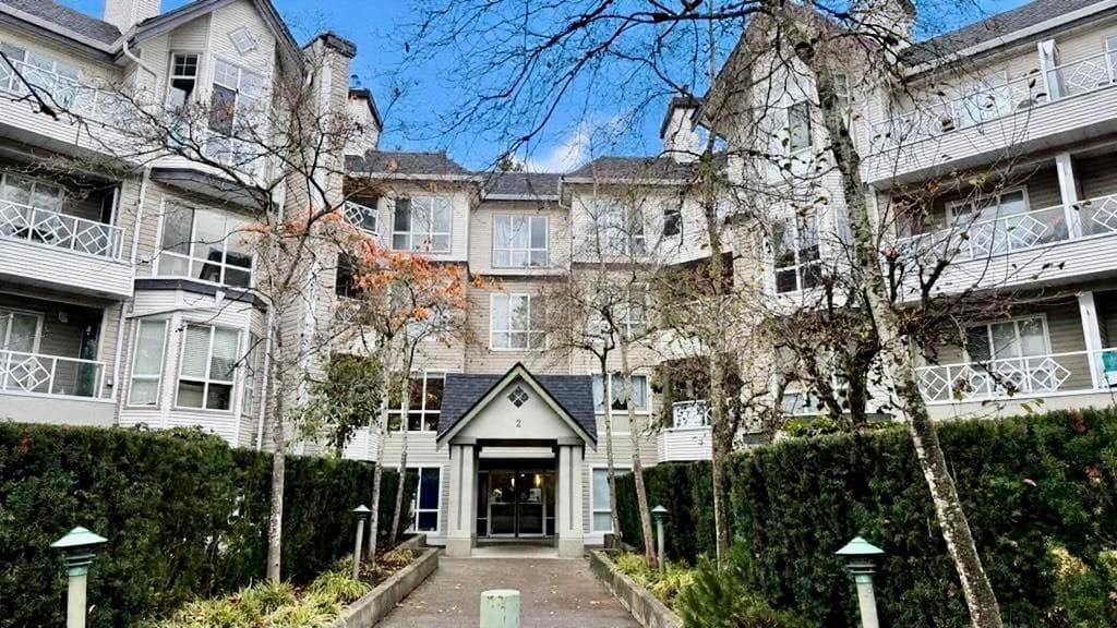 409 - 9979 140 Street, Surrey, V3T 5W2 — photo 3