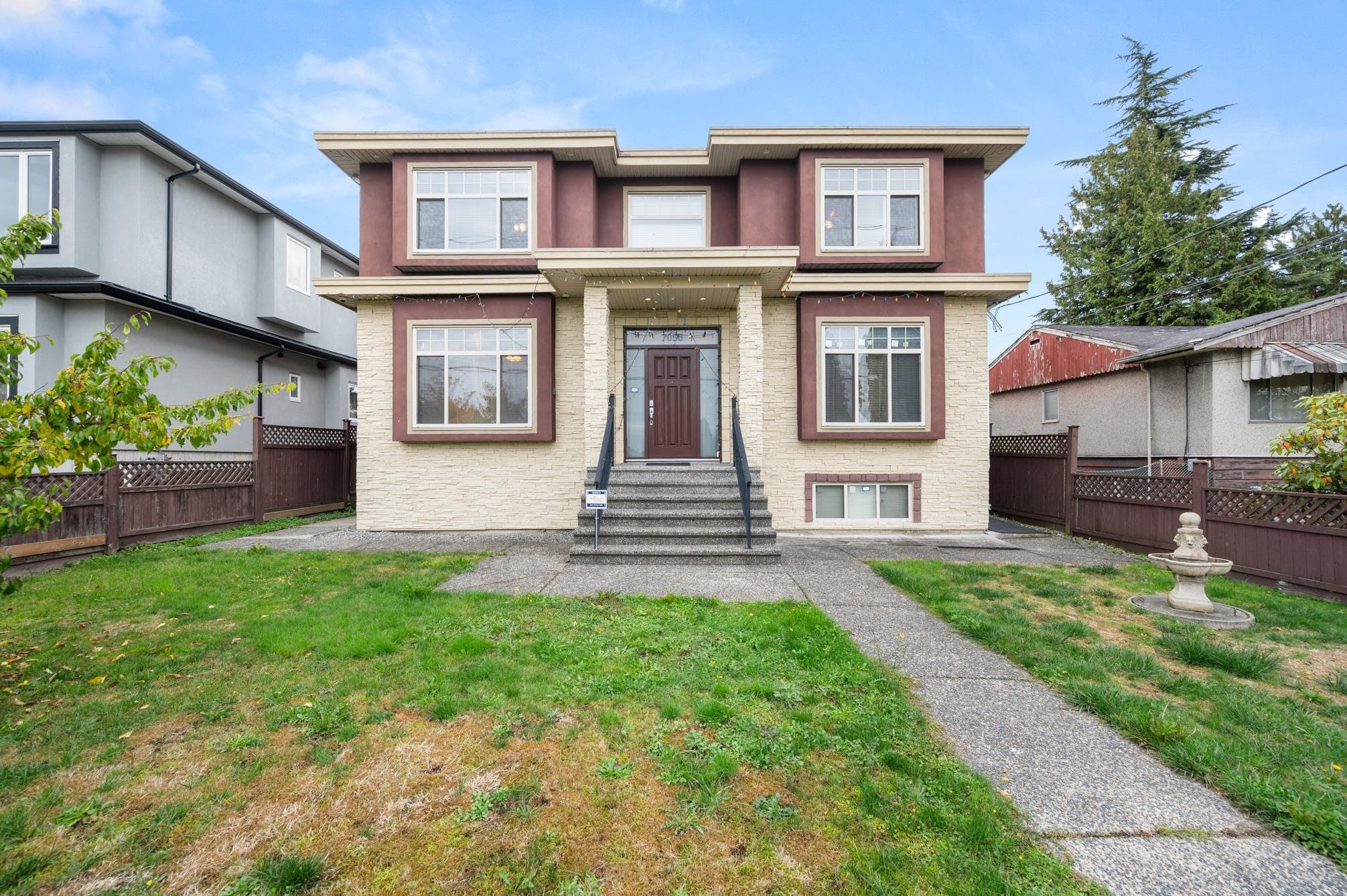7058 Patterson Avenue, Burnaby, V5J 3N7 — photo 2