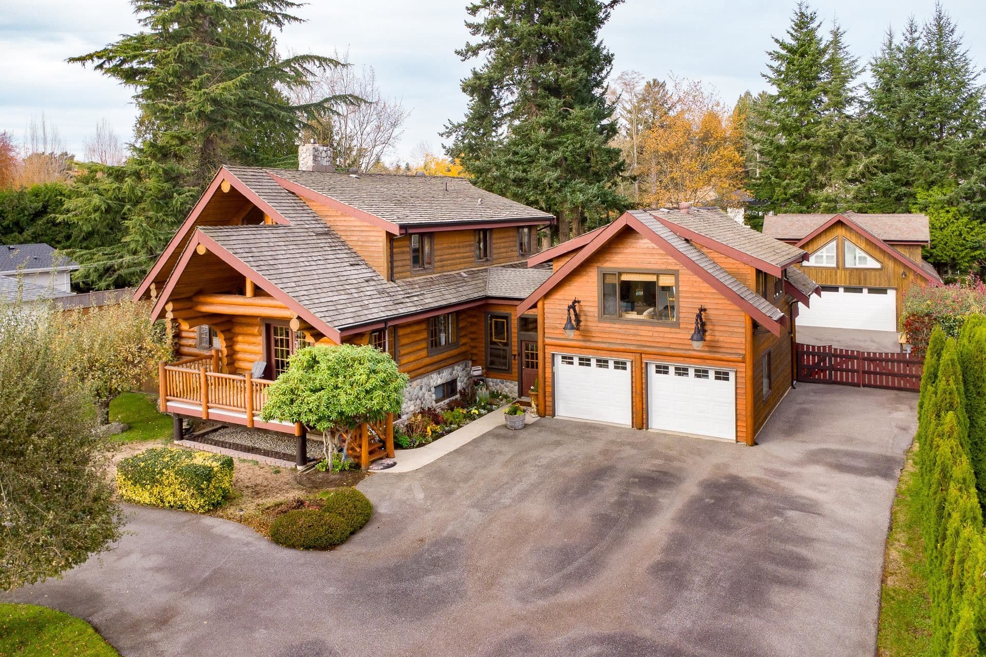 16937 0 Avenue, Surrey