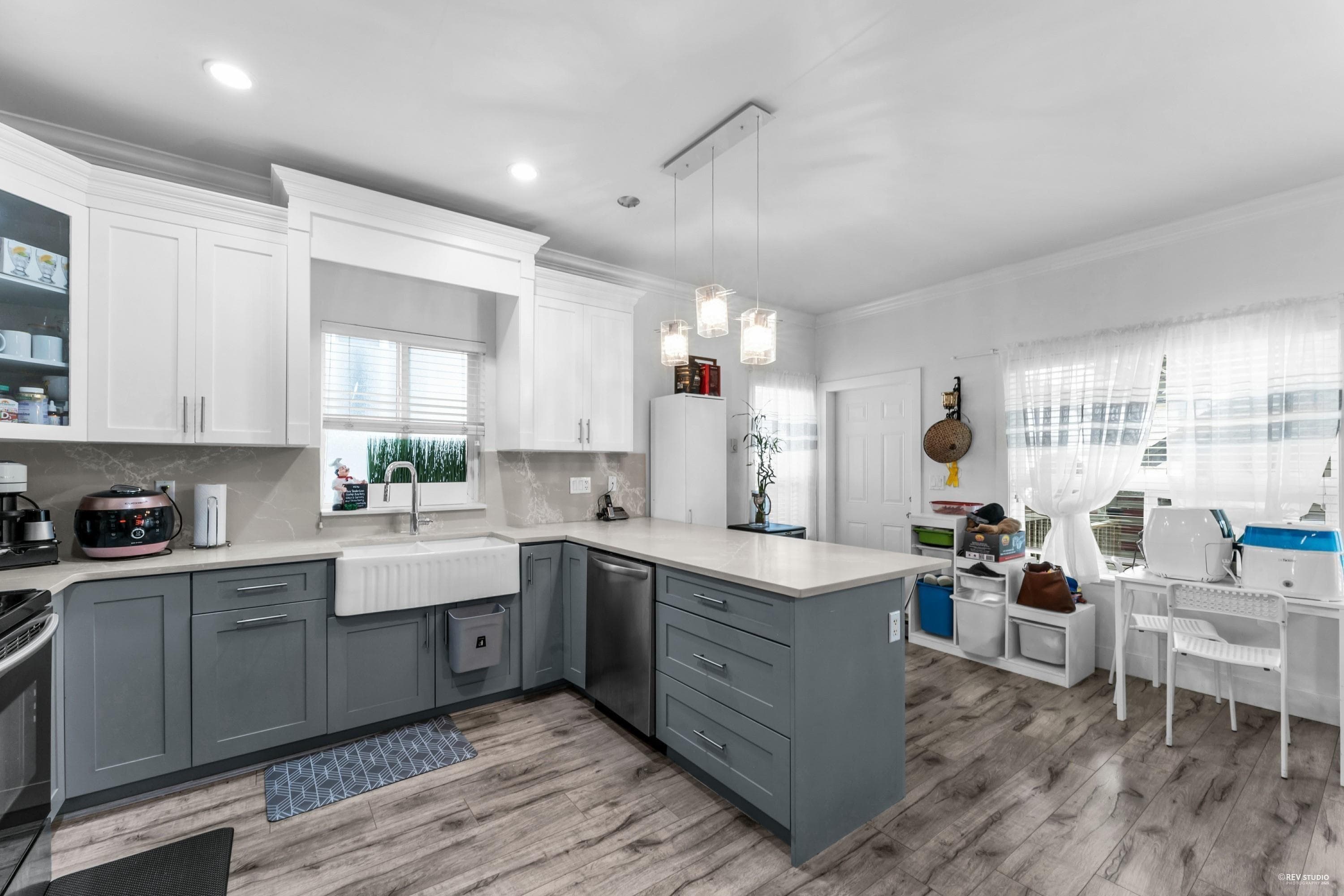 6686 192 Street, Surrey, V4N 5X3 — photo 5