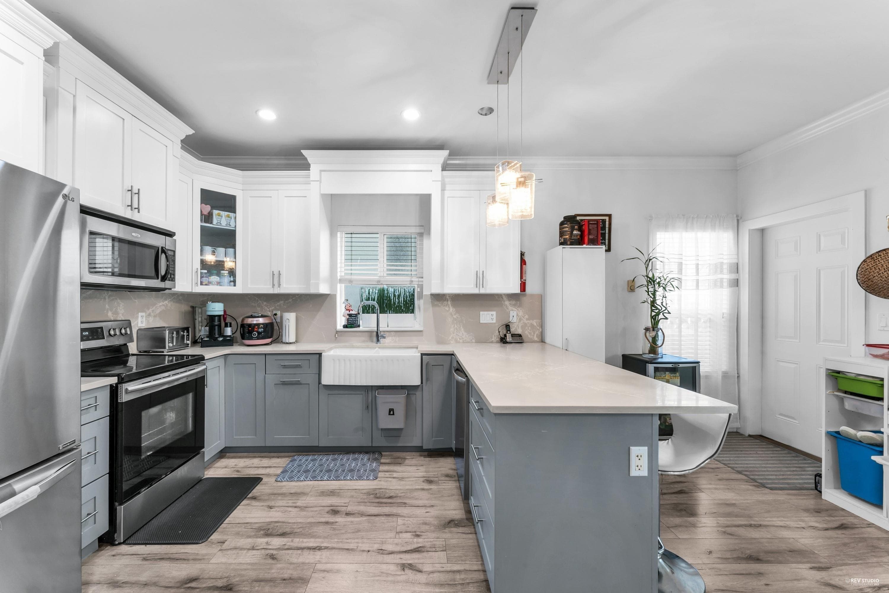 6686 192 Street, Surrey, V4N 5X3 — photo 4