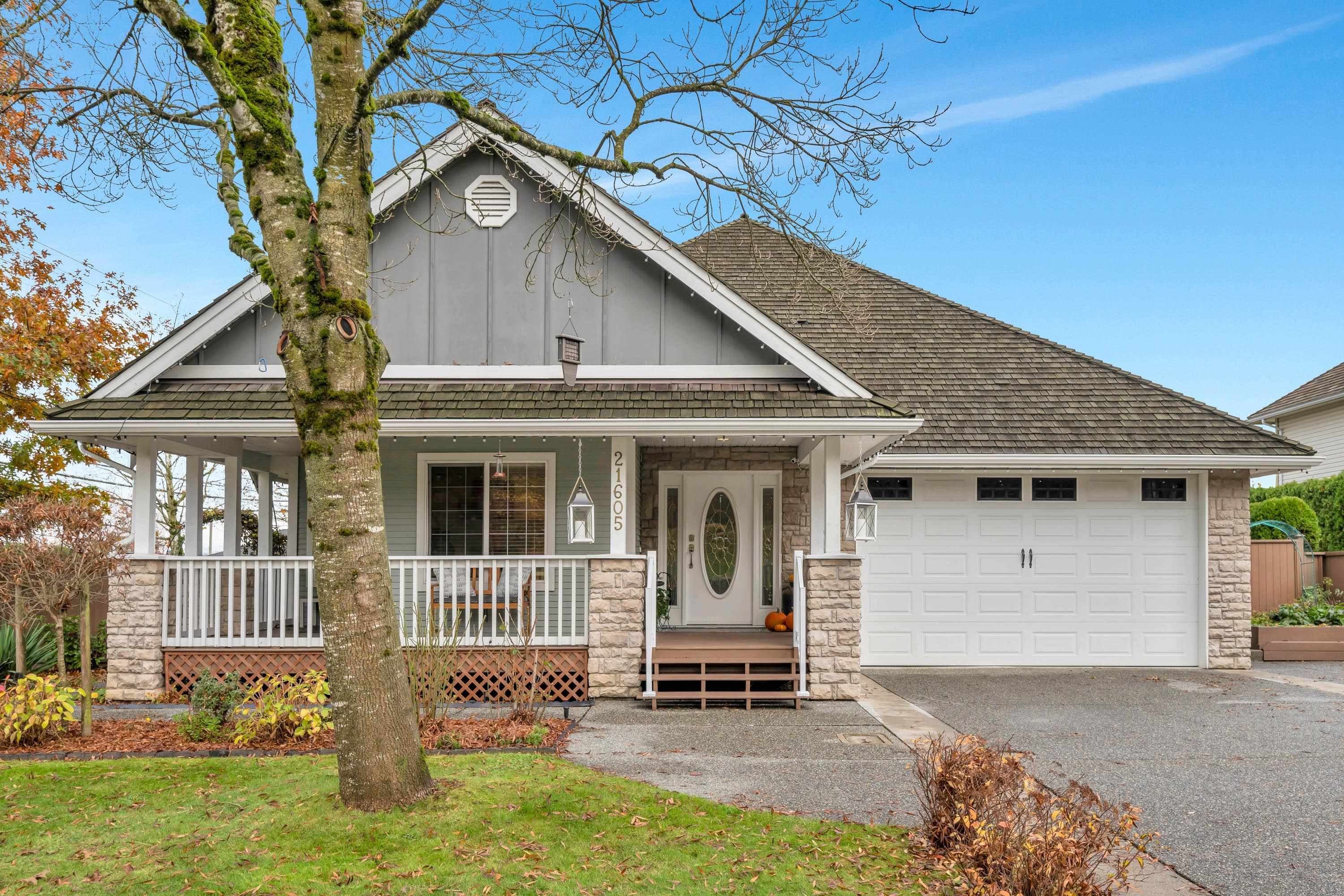 21605 47a Avenue, Langley, V3A 8S2 — photo 1