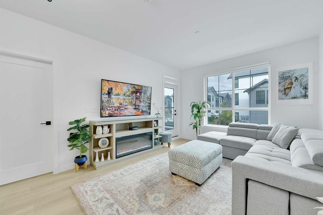 109 - 2425 166 Street, Surrey, V3S 0B8 — photo 4