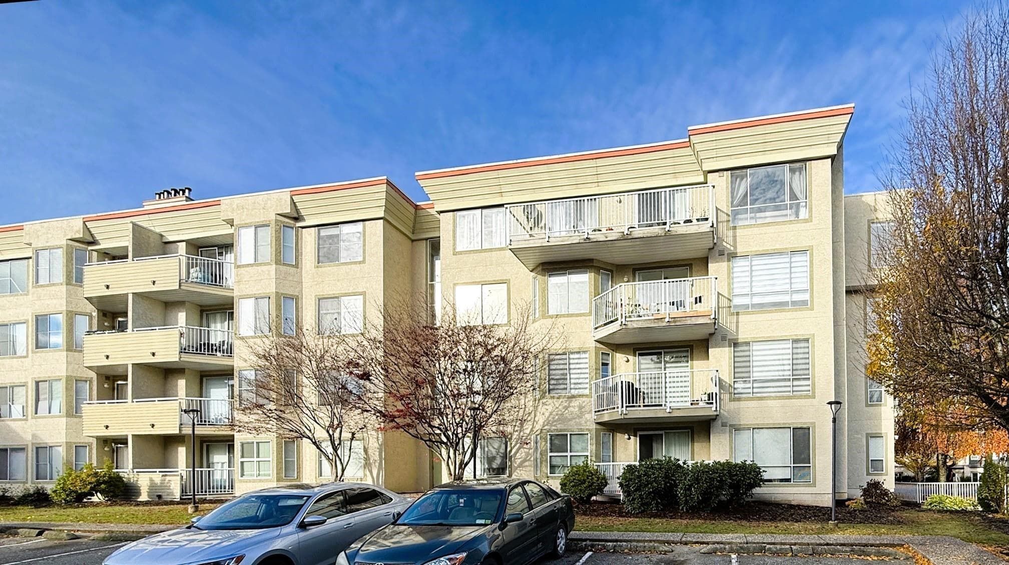 437 - 32830 George Ferguson Way, Abbotsford, V2S 7K1 — photo 2