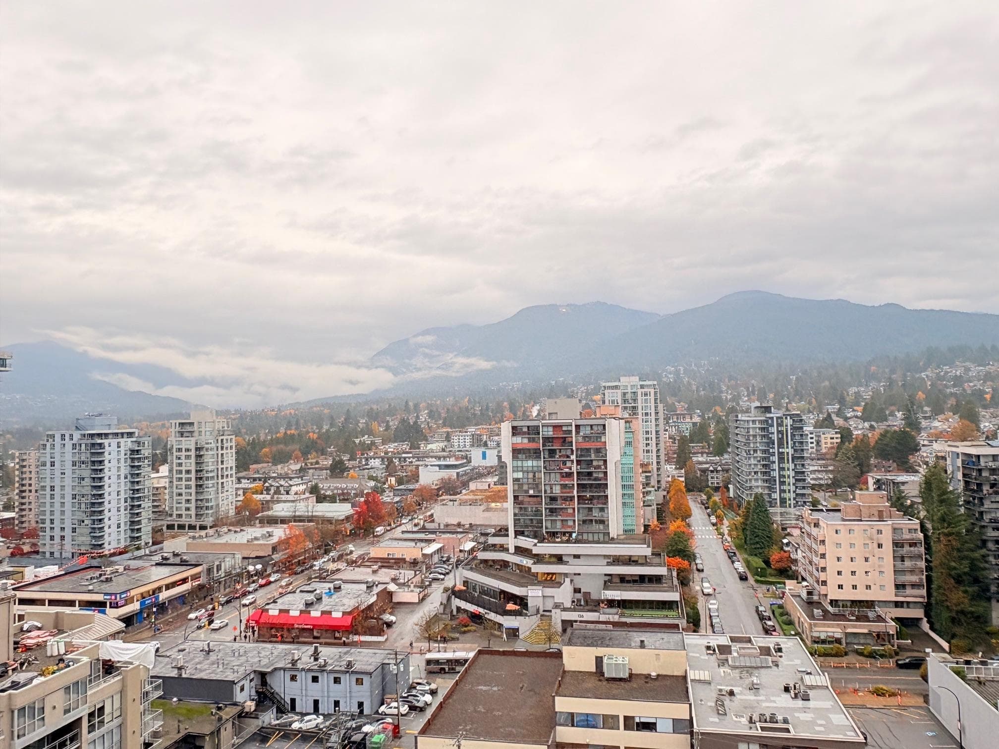 1609 - 125 E 14th Street, North Vancouver, V7L 0E6 — photo 2