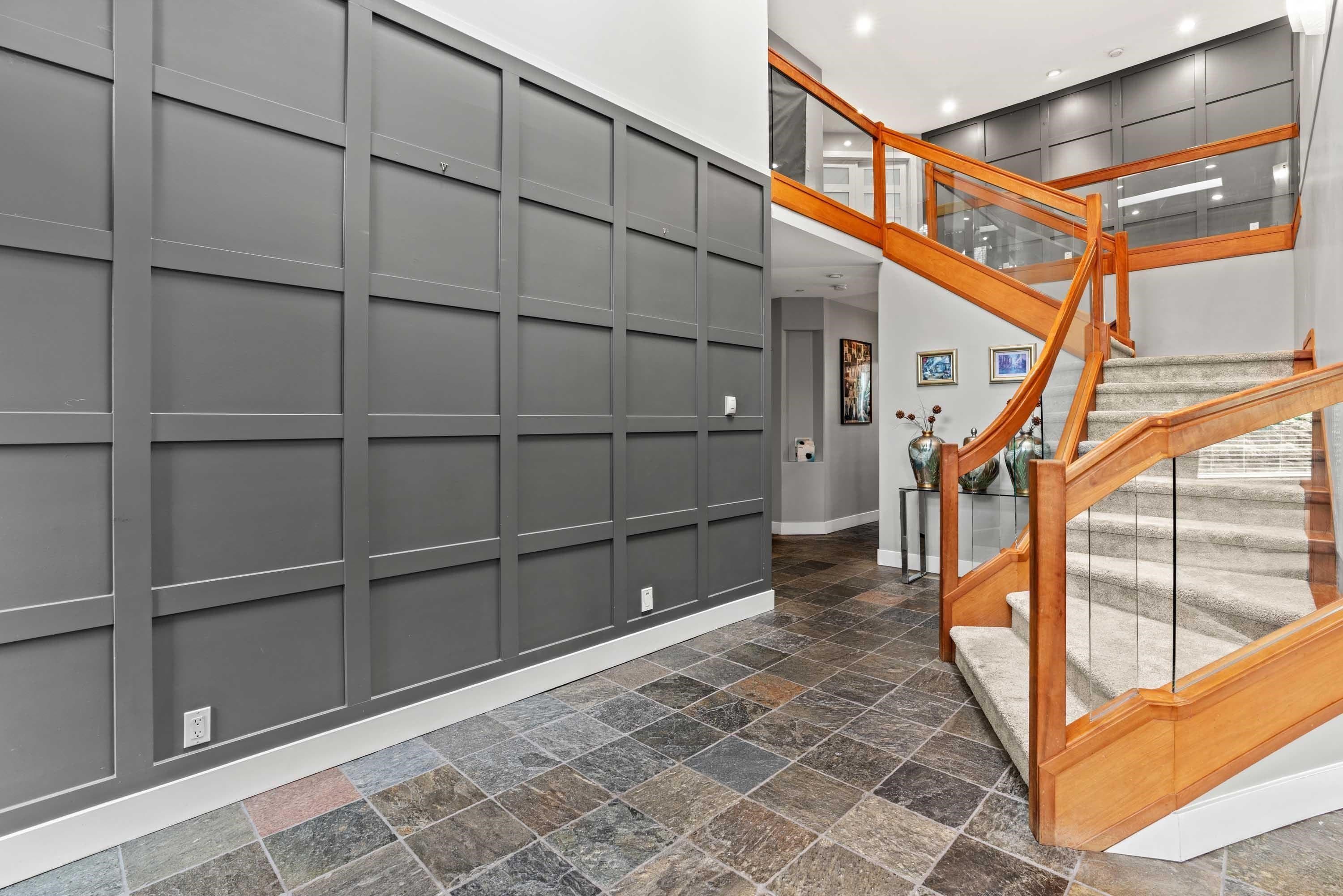 10033 181 Street, Surrey, V4N 5B5 — photo 3
