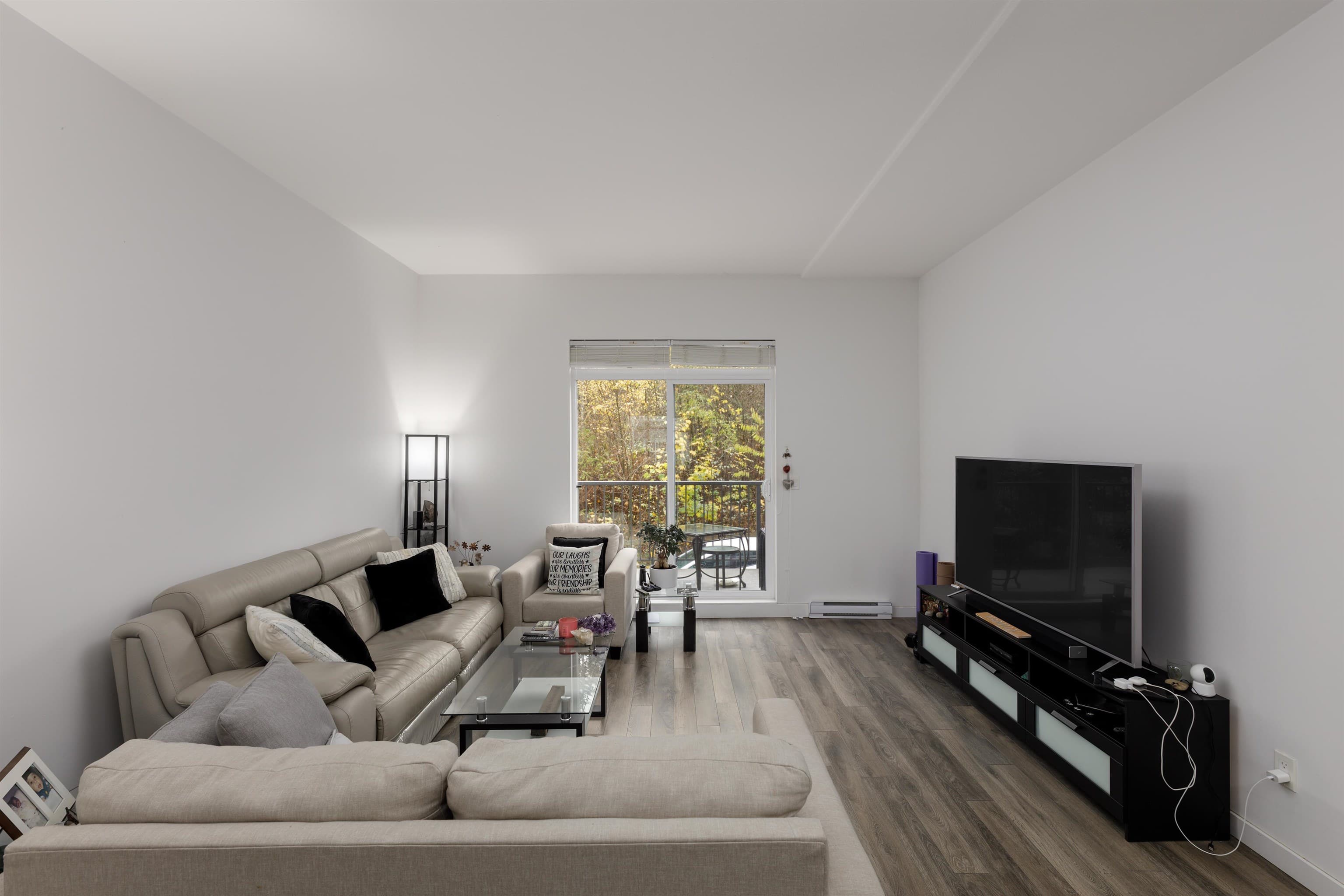 32 - 8130 136a Street, Surrey, V3W 1H9 — photo 2