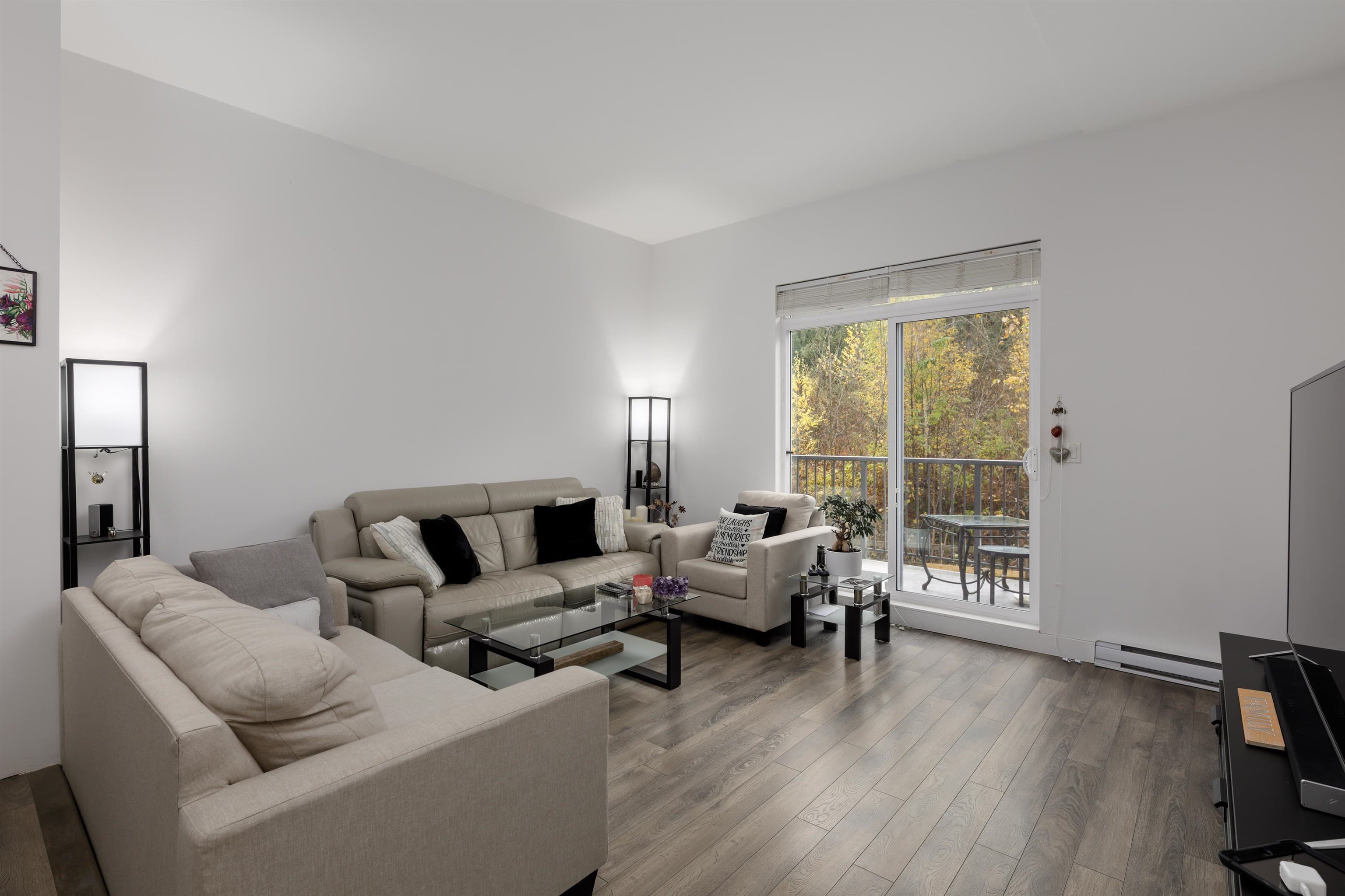 32 - 8130 136a Street, Surrey
