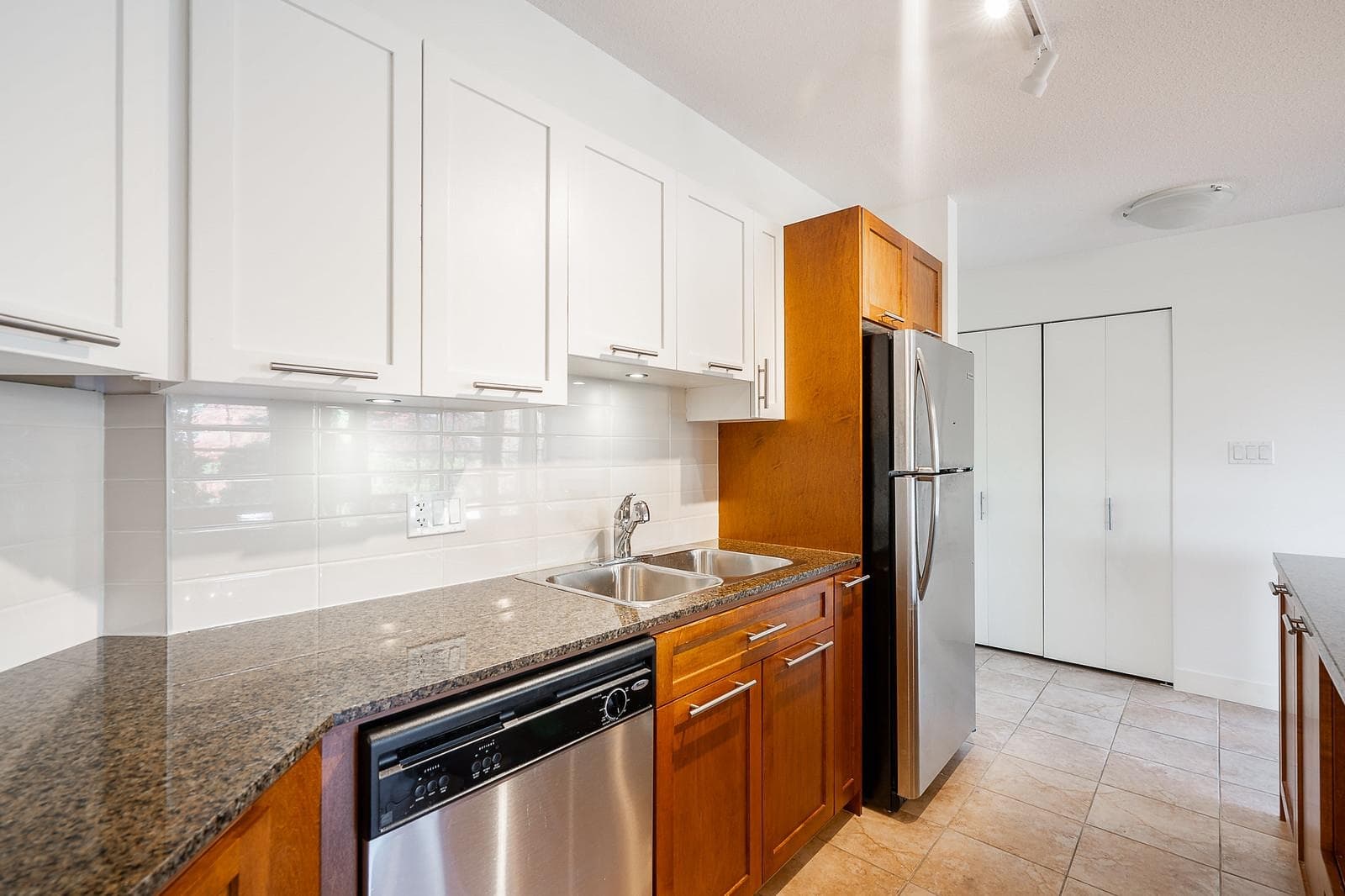 123 - 19673 Meadow Gardens Way, Pitt Meadows, V3Y 0A1 — photo 5