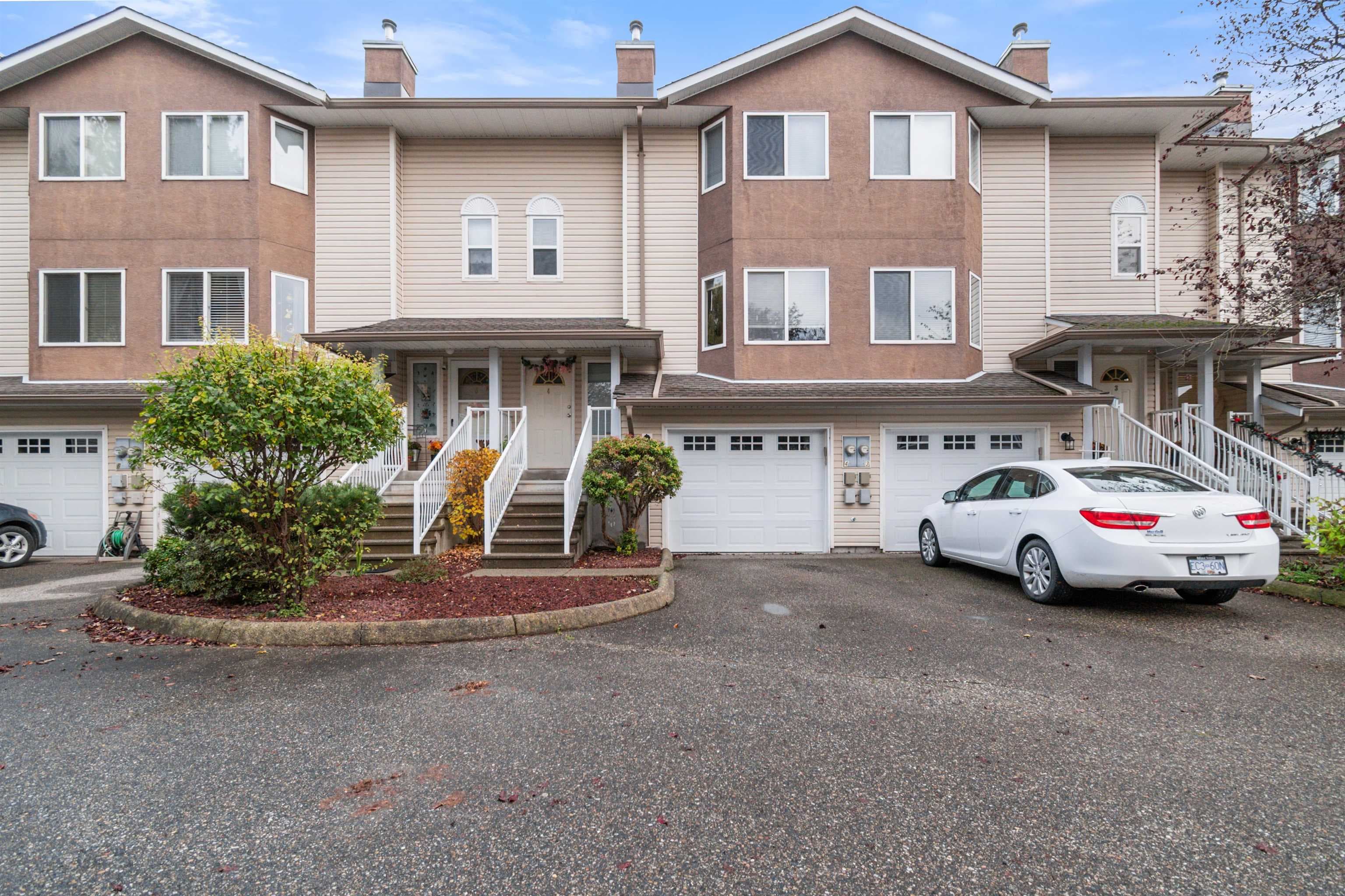 4 - 46375 Cessna Drive, Chilliwack