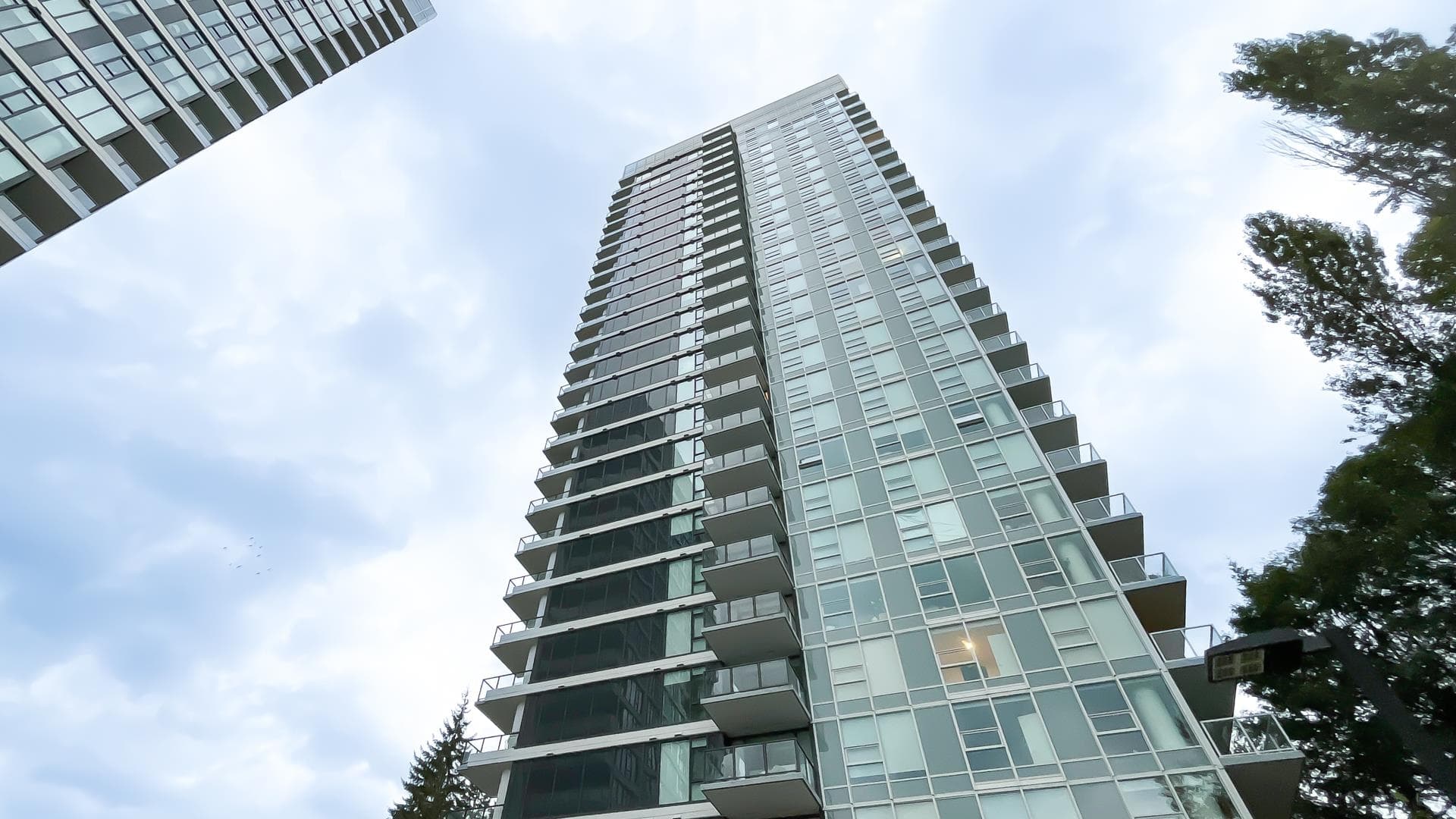1704 - 595 Austin Avenue, Coquitlam, V3K 0G7 — photo 2