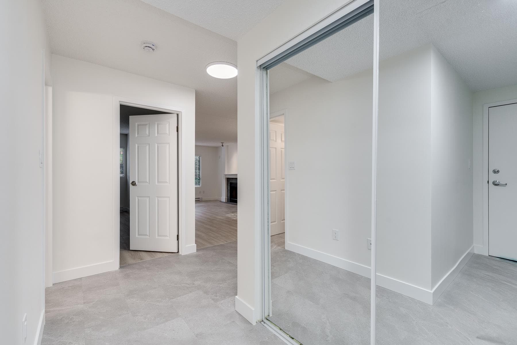 111 - 1750 Augusta Avenue, Burnaby, V5A 2V6 — photo 3