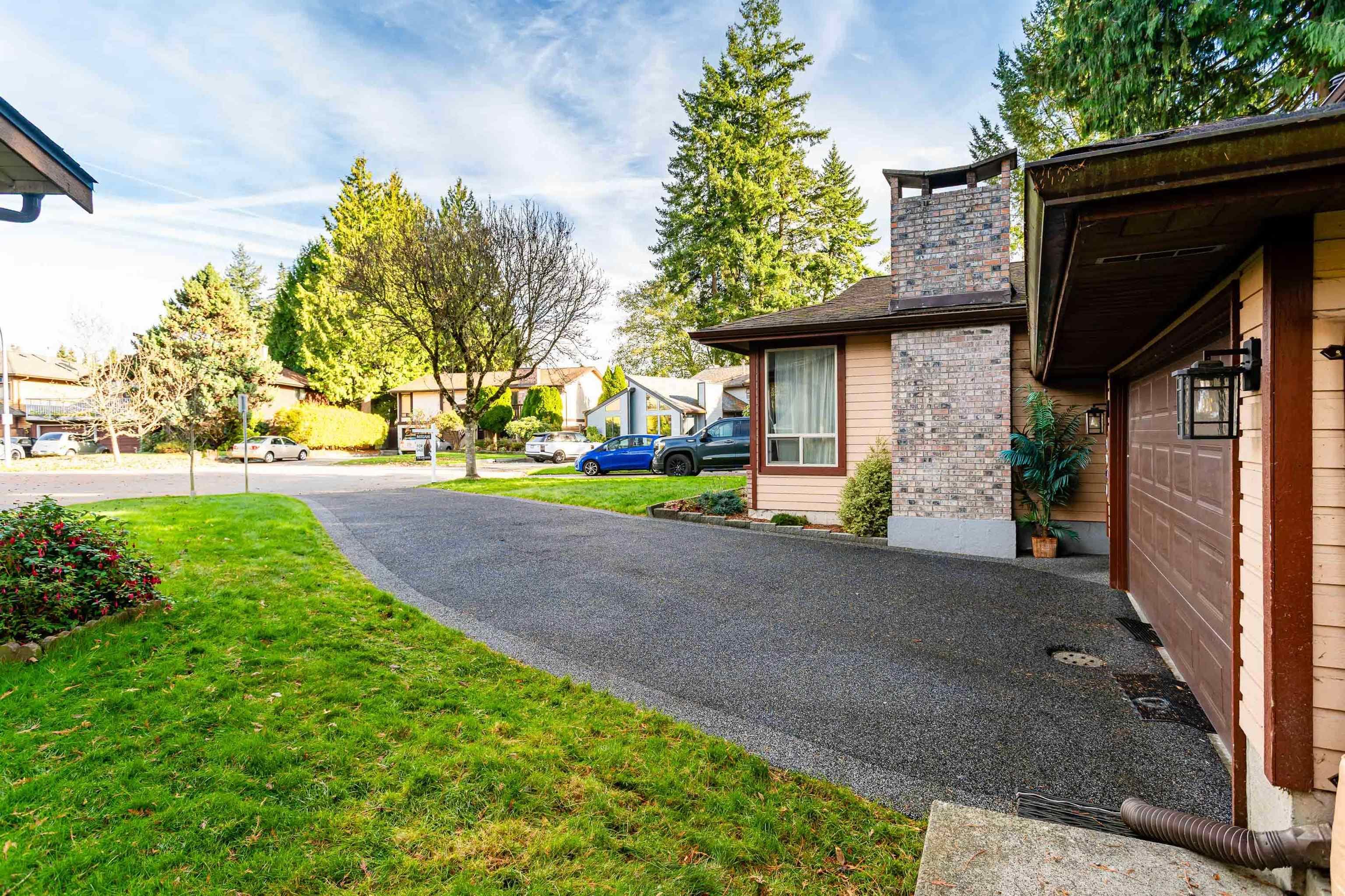 8971 145a Street, Surrey, V3R 7J7 — photo 4