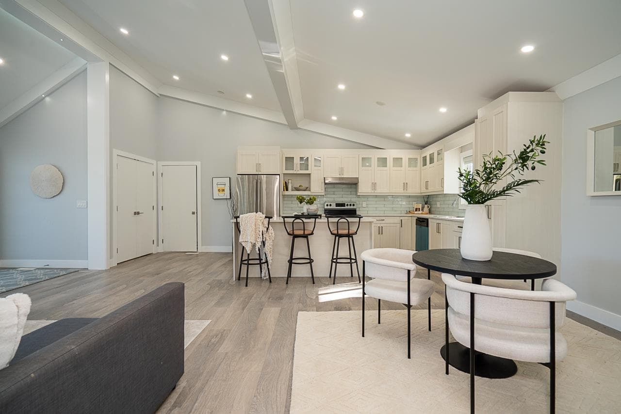 1675 136 Street, Surrey, V4A 4E3 — photo 3