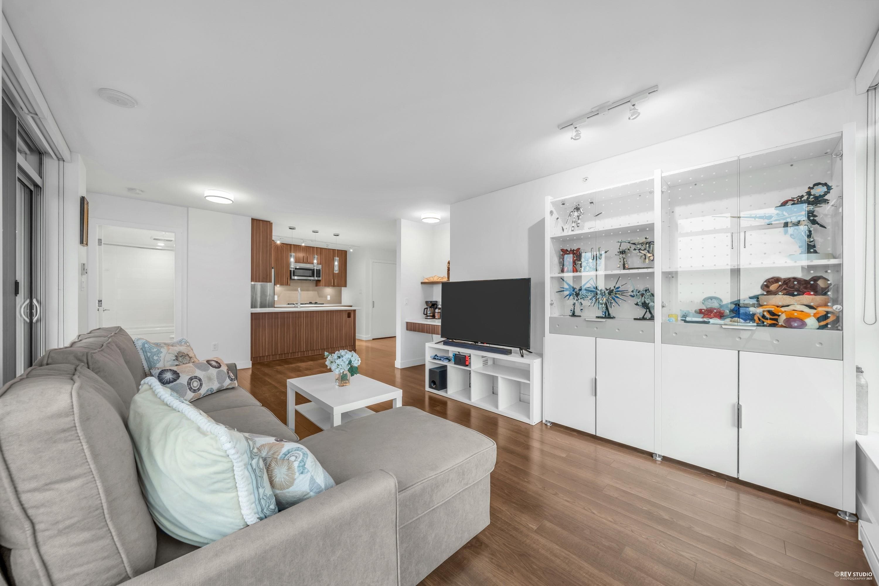 903 - 608 Belmont Street, New Westminster, V3M 0G8 — photo 4