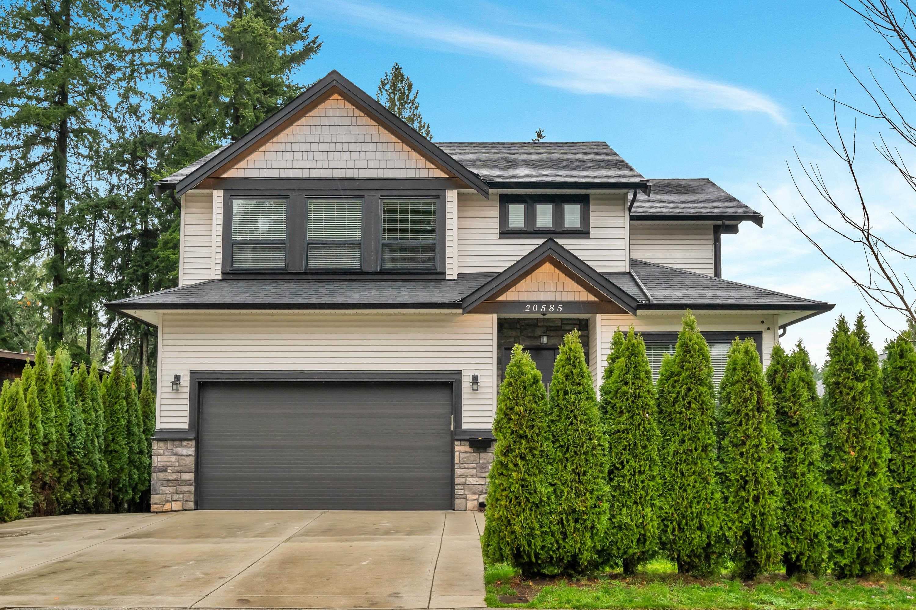 20585 45a Avenue, Langley, V3A 6G4 — photo 1