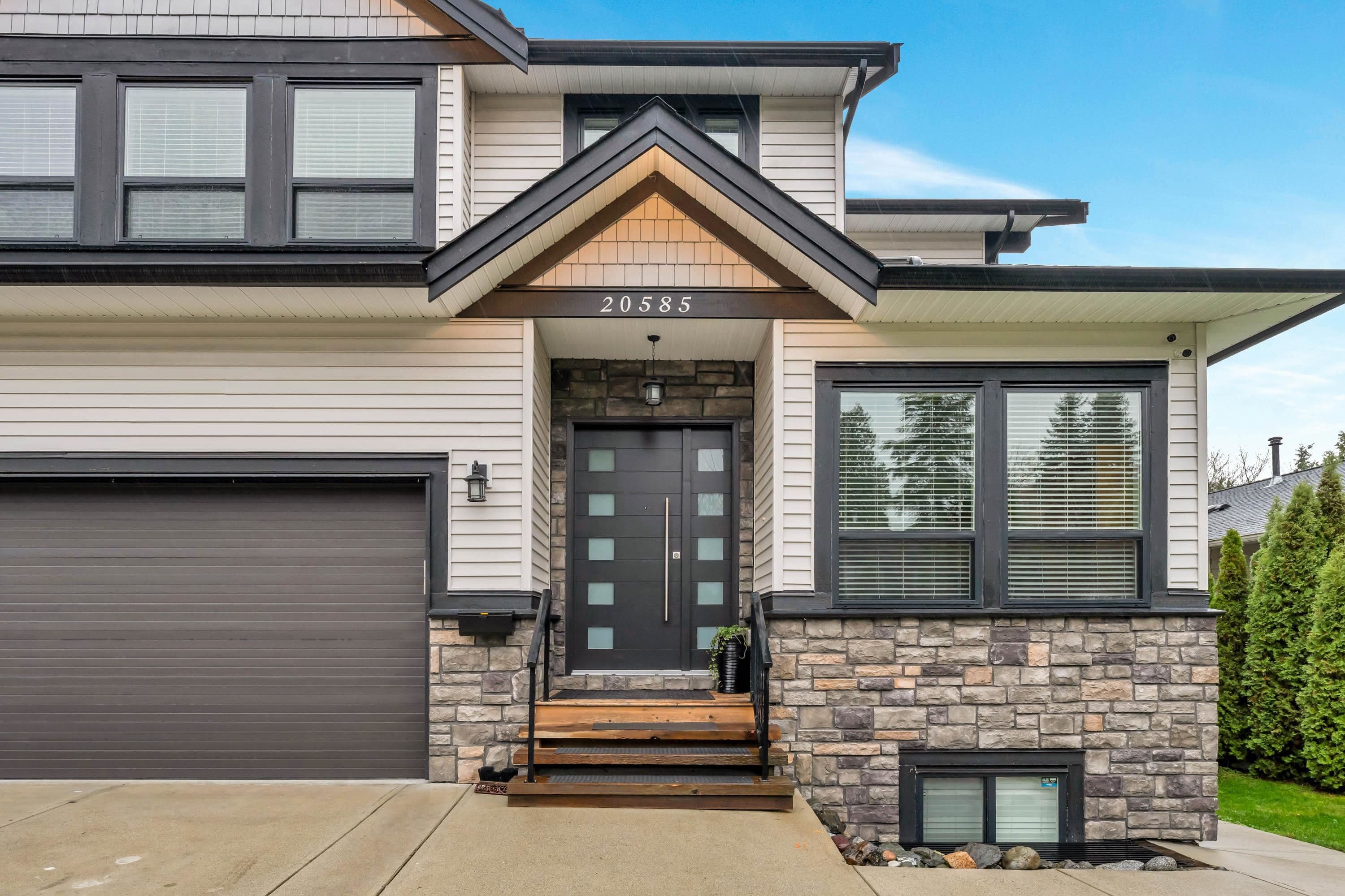 20585 45a Avenue, Langley, V3A 6G4 — photo 4