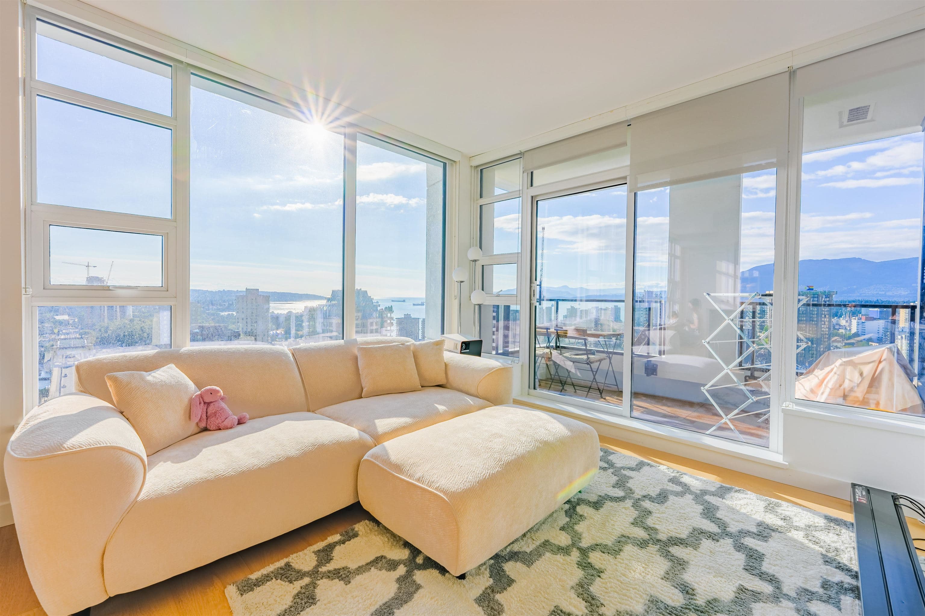2701 - 1289 Hornby Street, Vancouver, V6Z 0G7 — photo 2