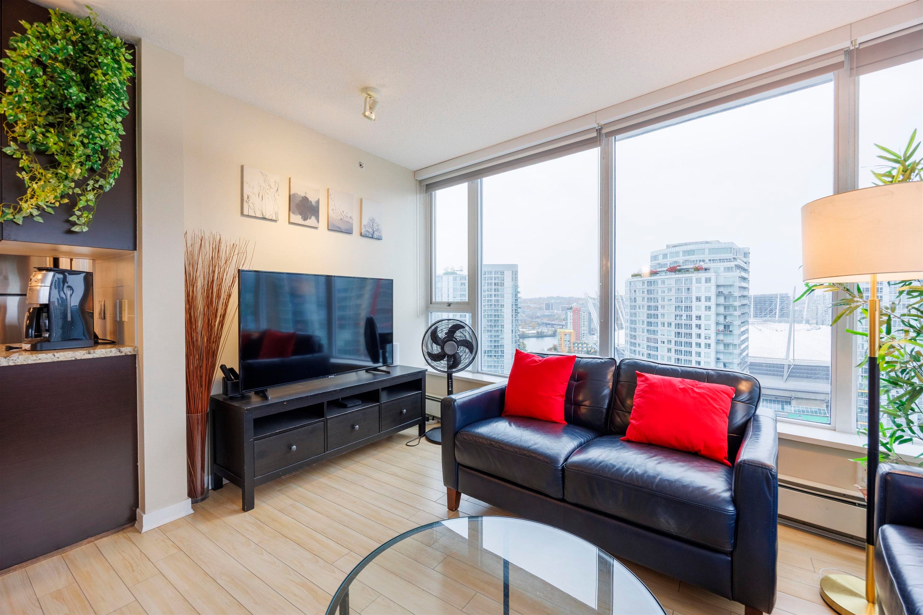 3207 - 689 Abbott Street, Vancouver, V6B 0J2 — photo 4