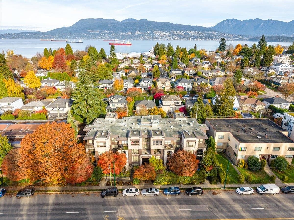 306 - 3839 W 4th Avenue, Vancouver, V6R 1P8 — photo 2