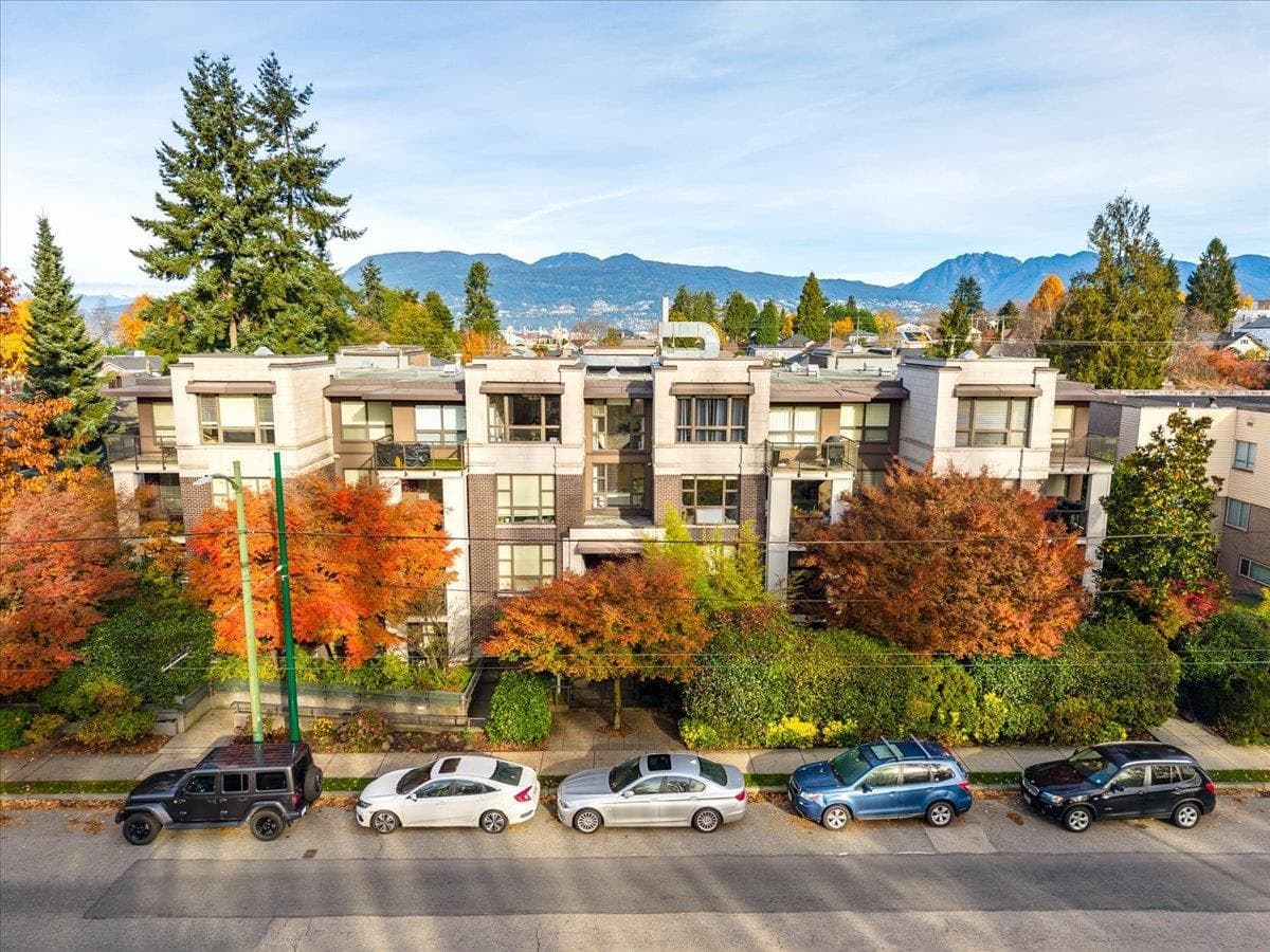 306 - 3839 W 4th Avenue, Vancouver, V6R 1P8 — photo 1