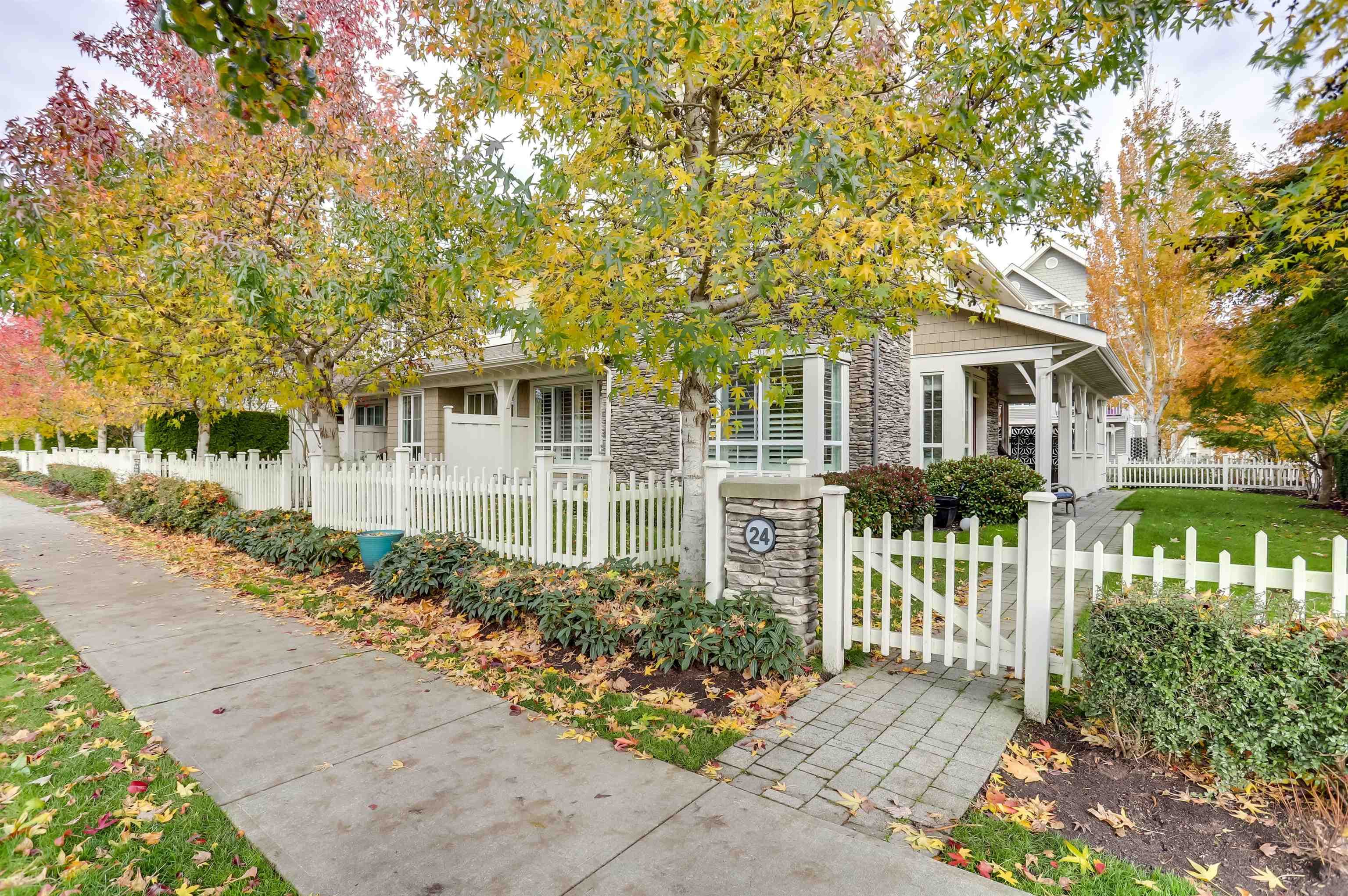 24 - 5510 Admiral Way, Delta, V4K 0C3 — photo 1