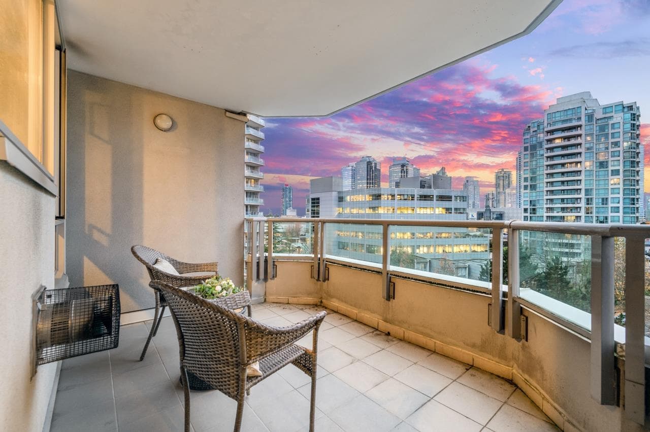 840 - 4825 Hazel Street, Burnaby, V5H 4N4 — photo 1