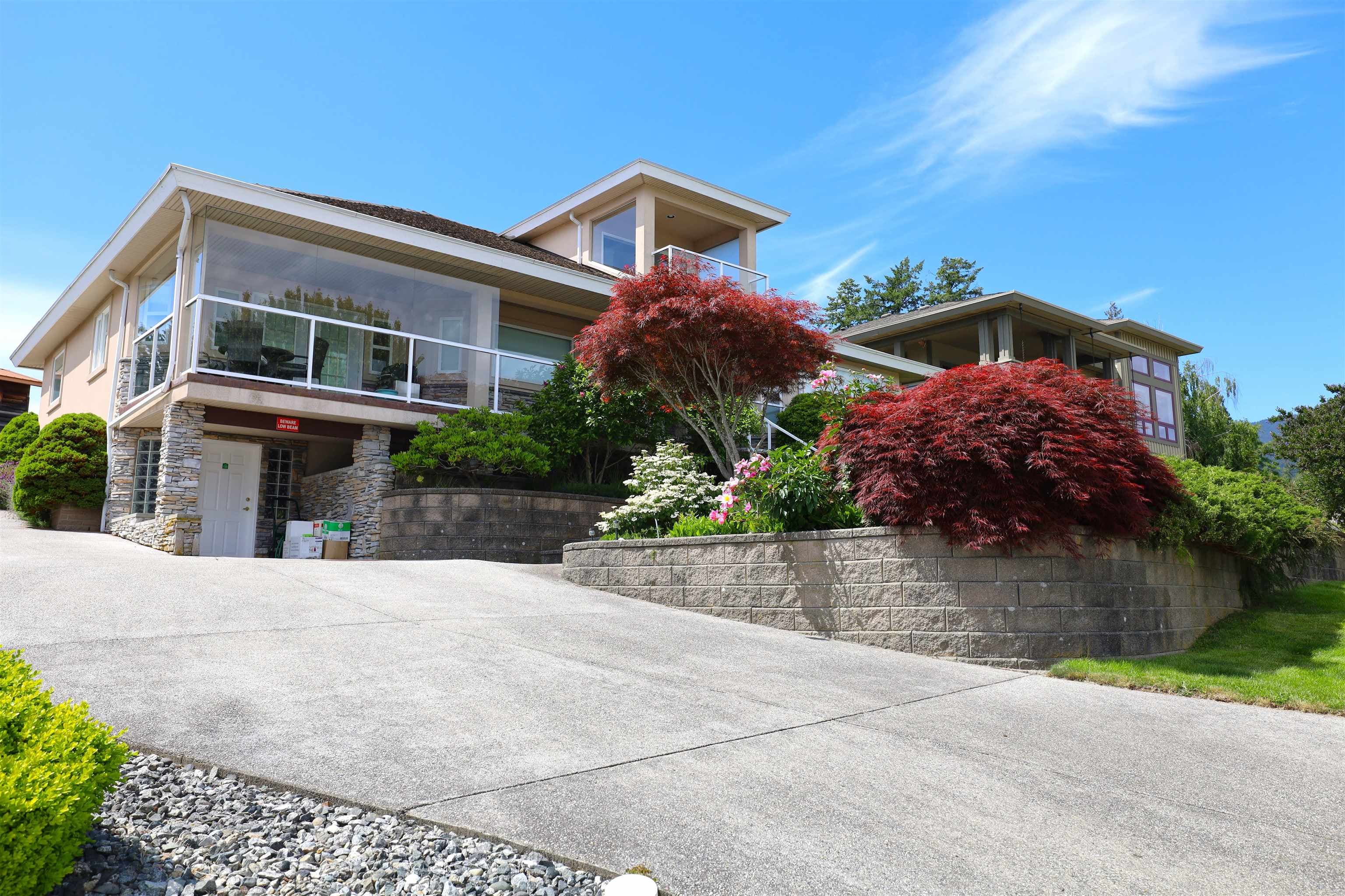 561 Spyglass Place, Gibsons, V0N 1V9 — photo 2