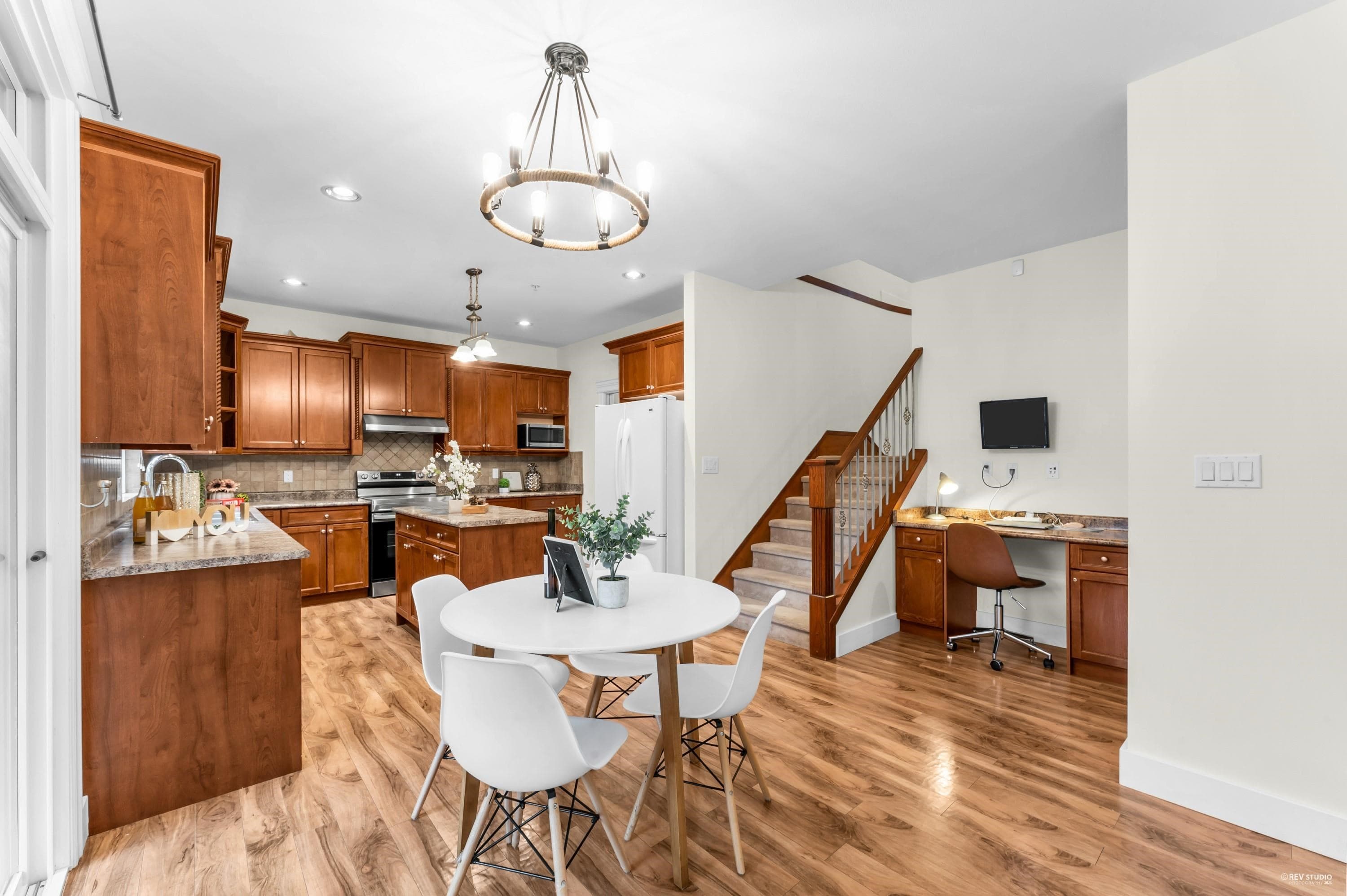 6822 196a Street, Langley, V2Y 3H2 — photo 5