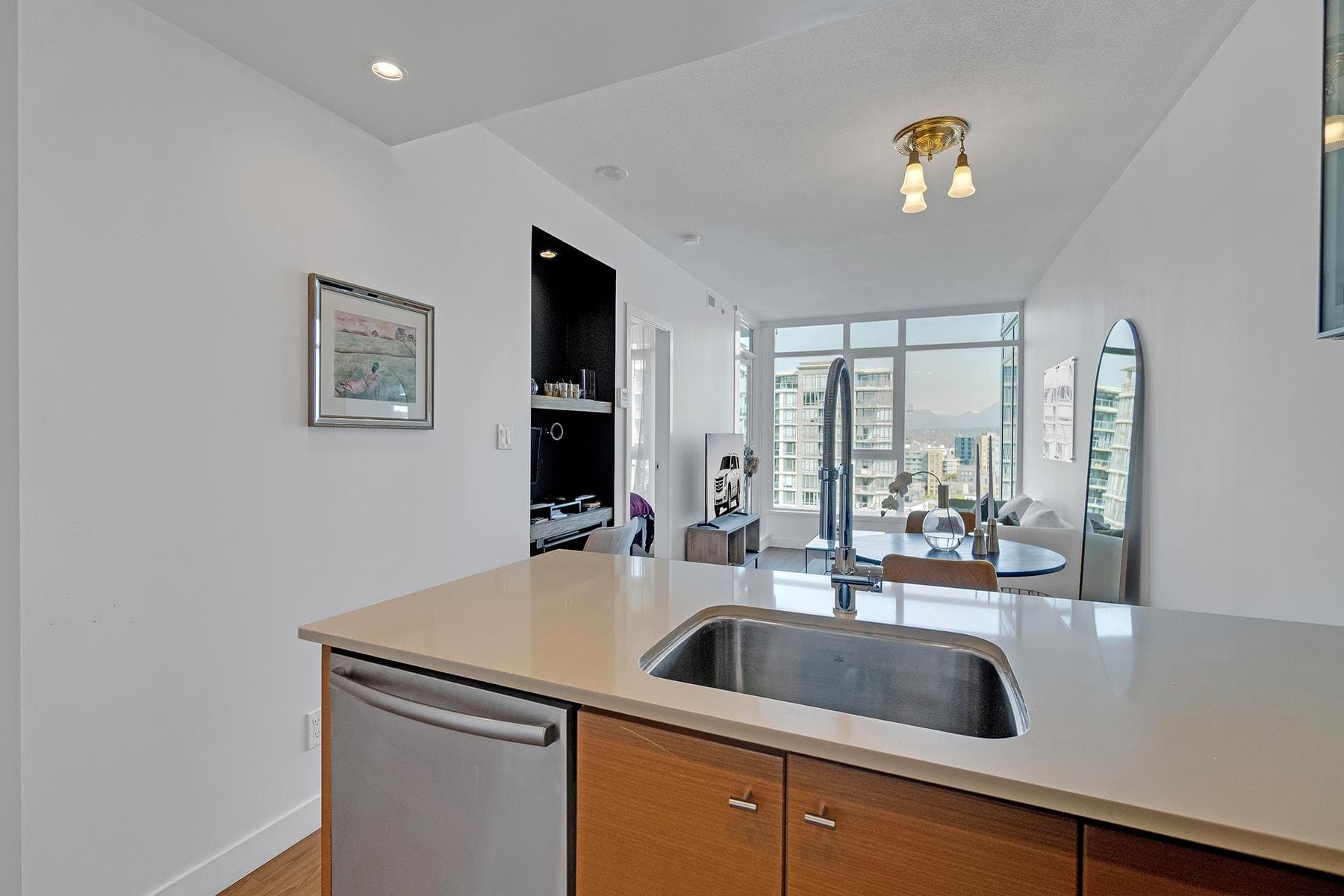 1509 - 7373 Westminster Highway, Richmond, V6X 0B5 — photo 5